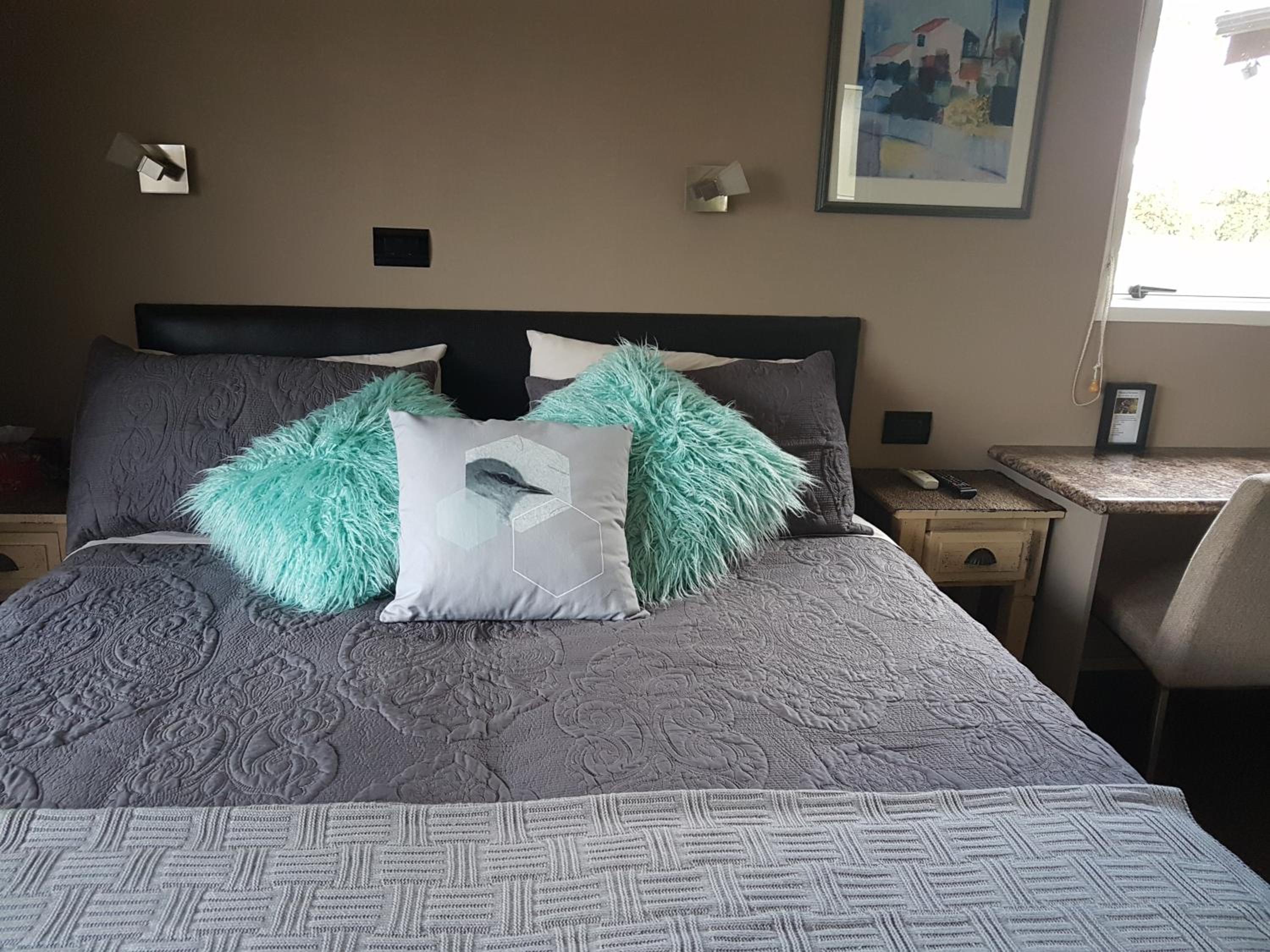 King Room with Private Bathroom
