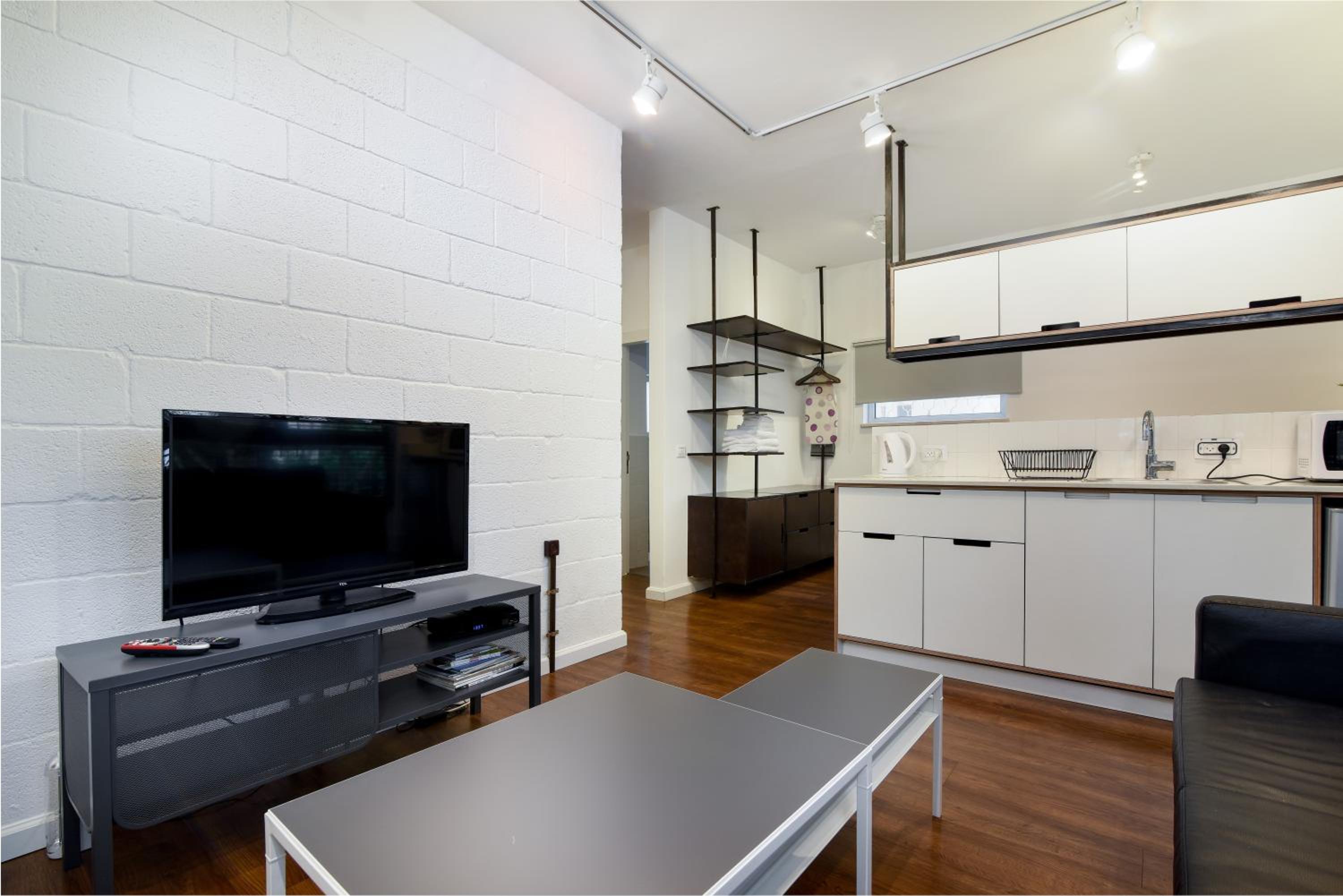 Studio Apartment photo 2
