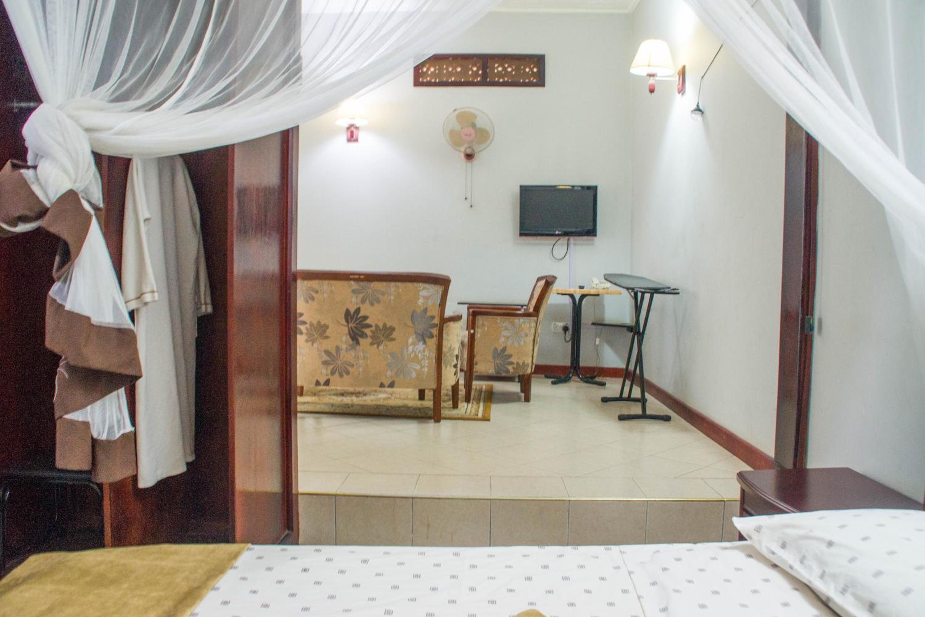 Deluxe Suite photo 1