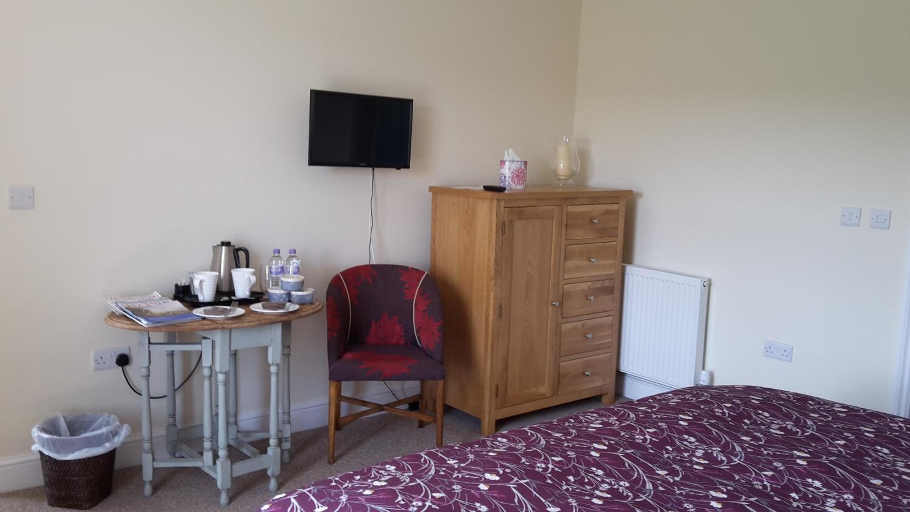 Double or Twin Room with Bathroom photo 3
