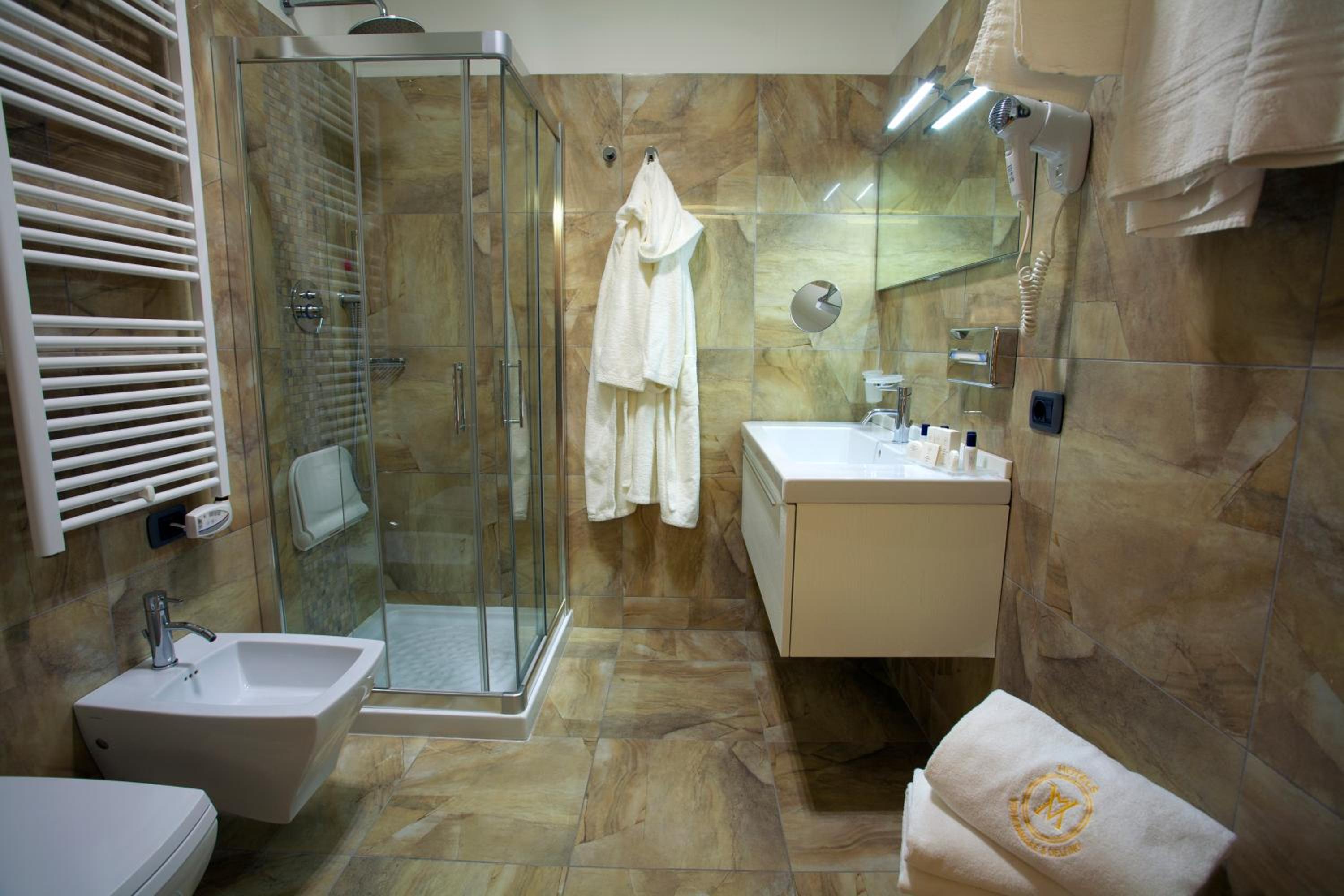 Triple Room with Lateral Sea View  - Photo 16