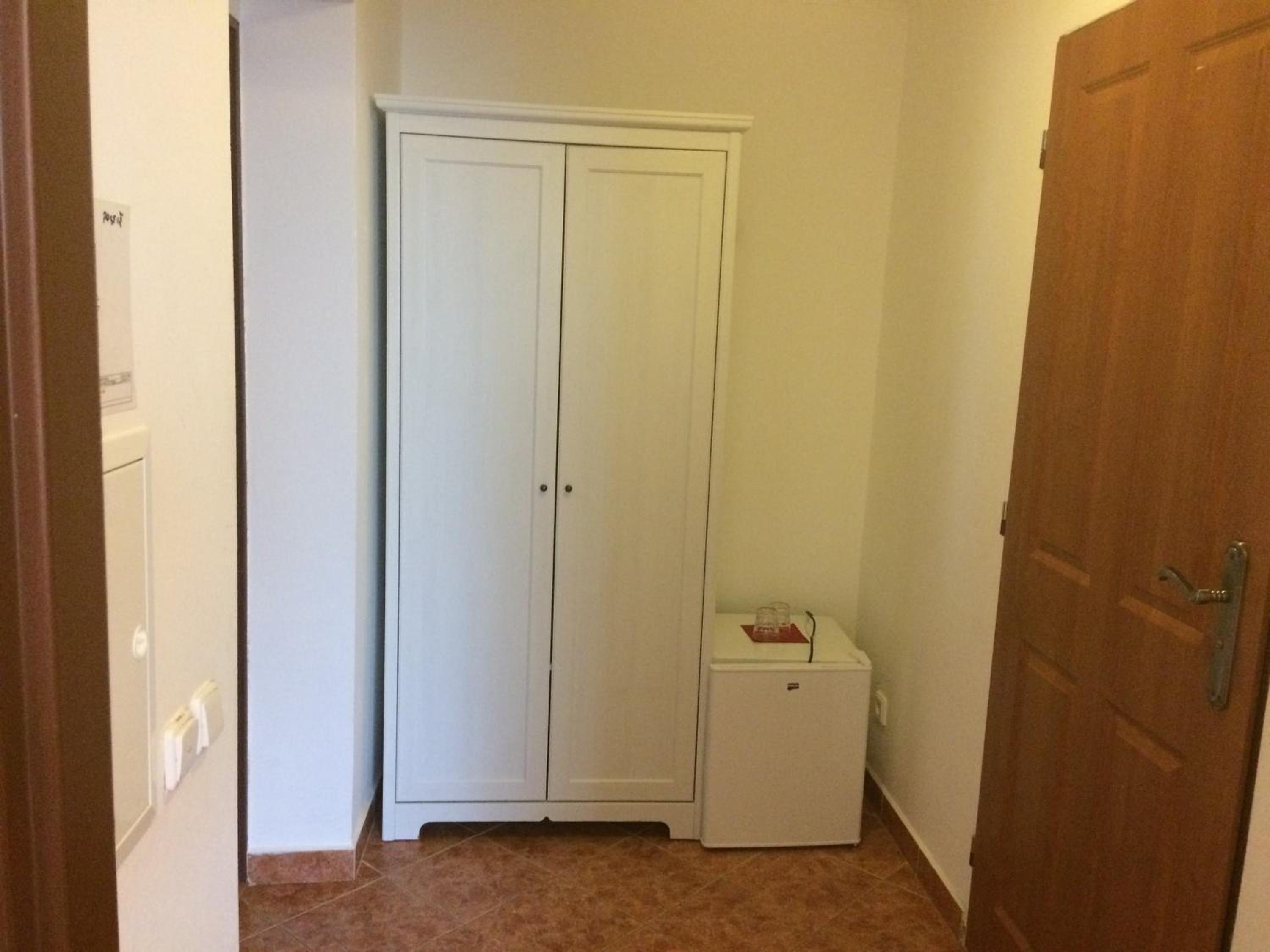 Double Room - Disability Access photo 3