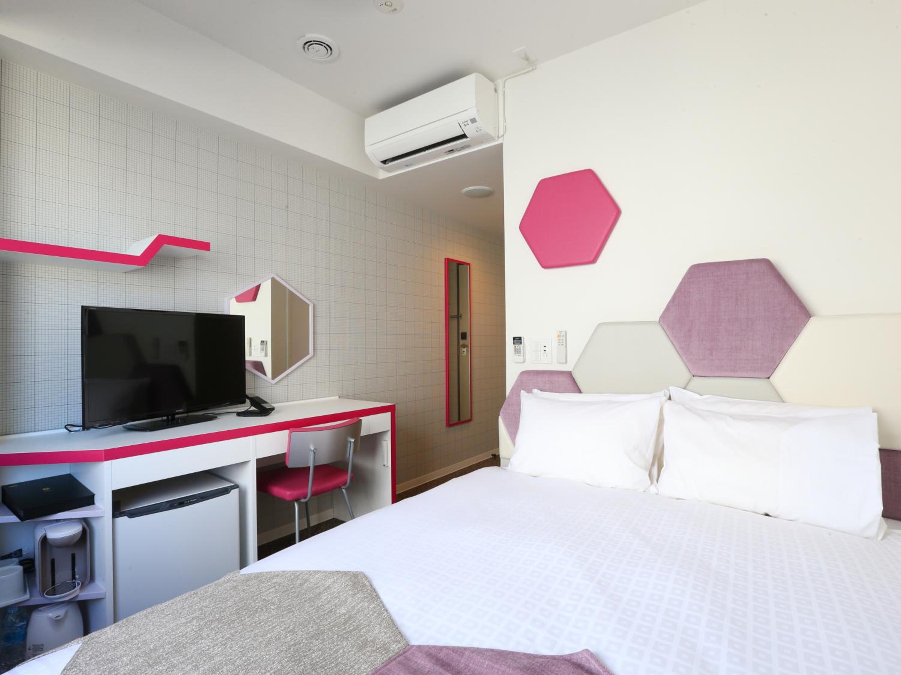 Standard Double Room - Non-Smoking