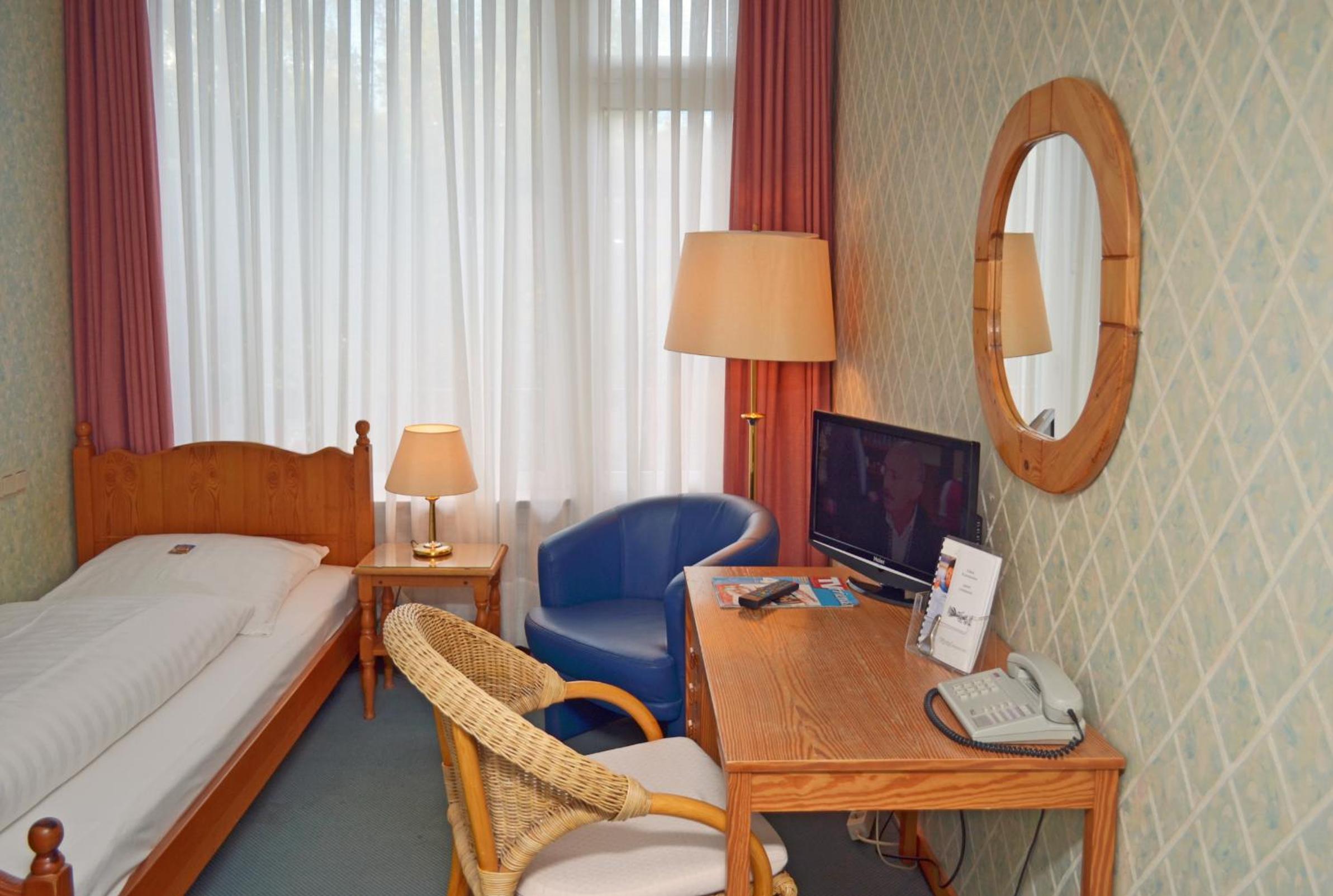 Double Room - Photo 2