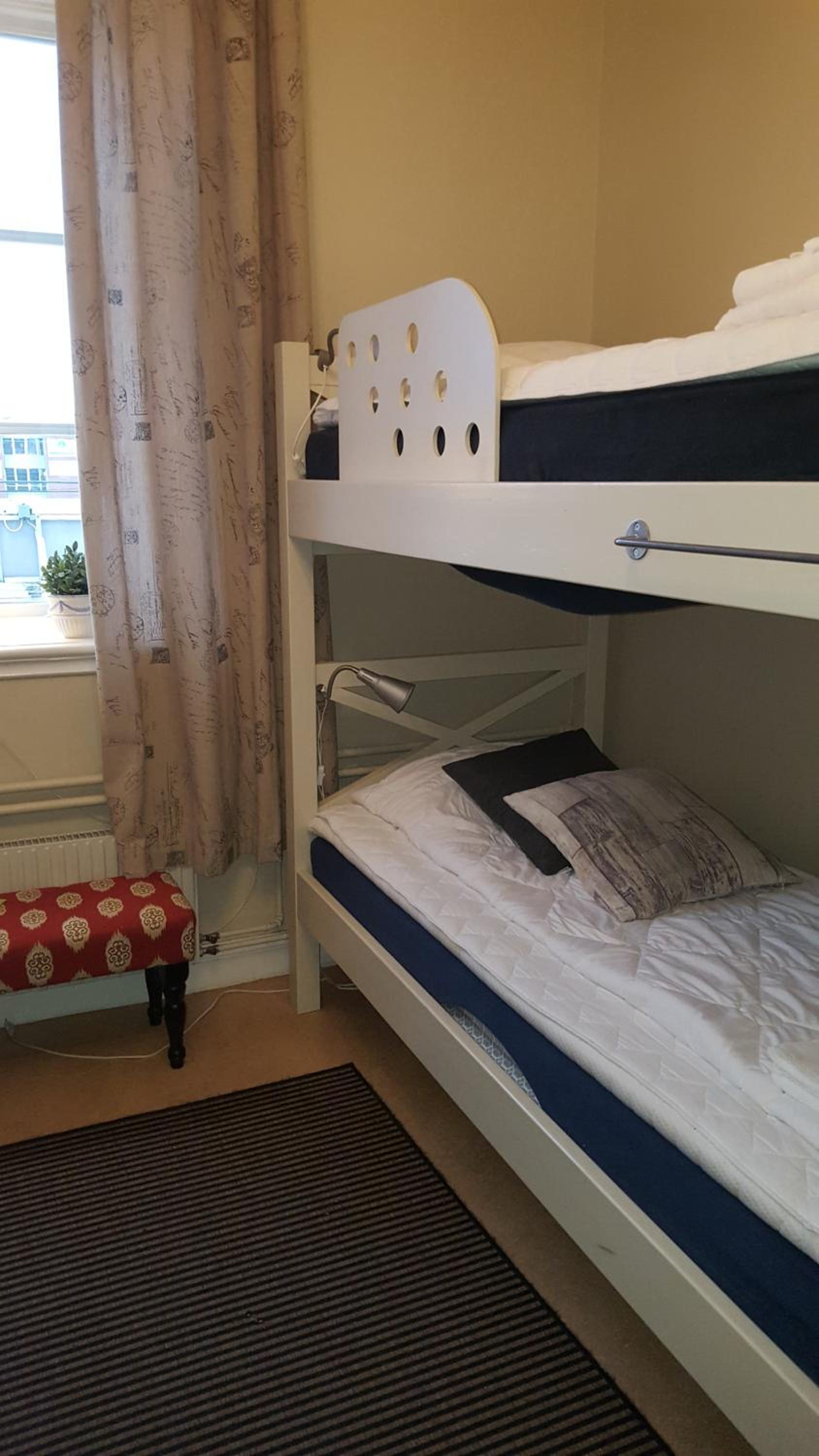 Triple Room with Shared Bathroom photo 2