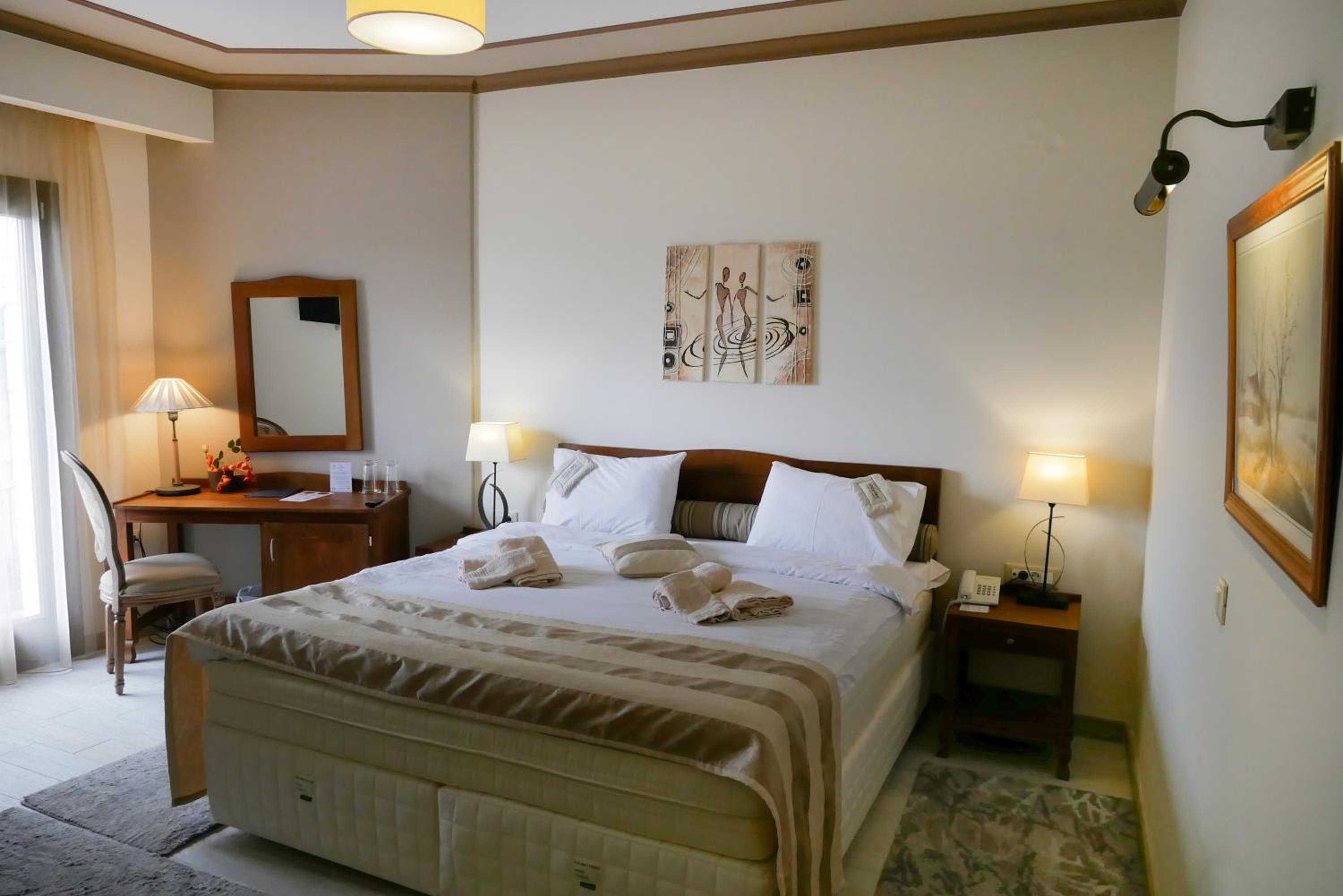 Deluxe Double Room with Fireplace photo 3