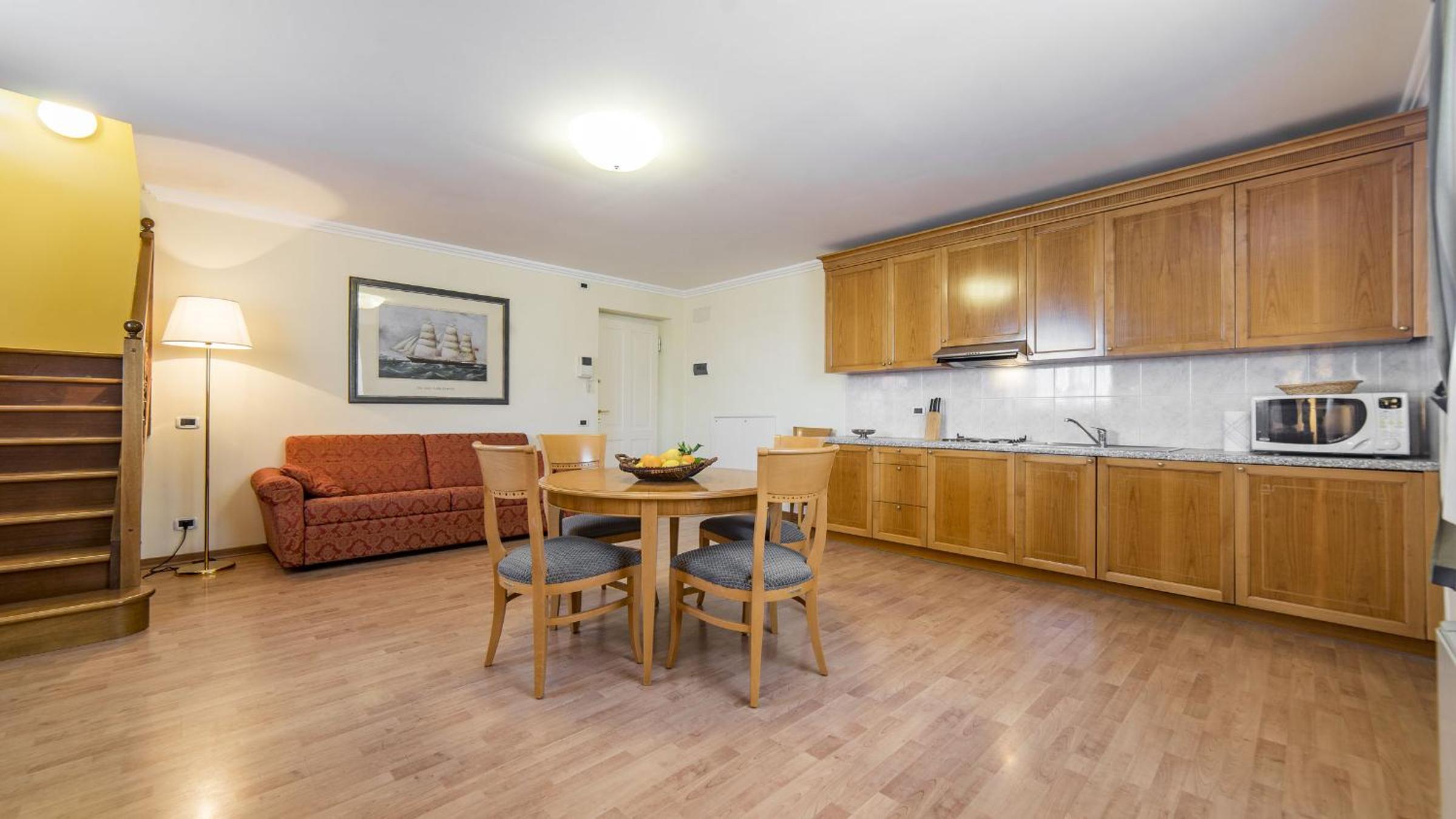 One-Bedroom Apartment photo 2