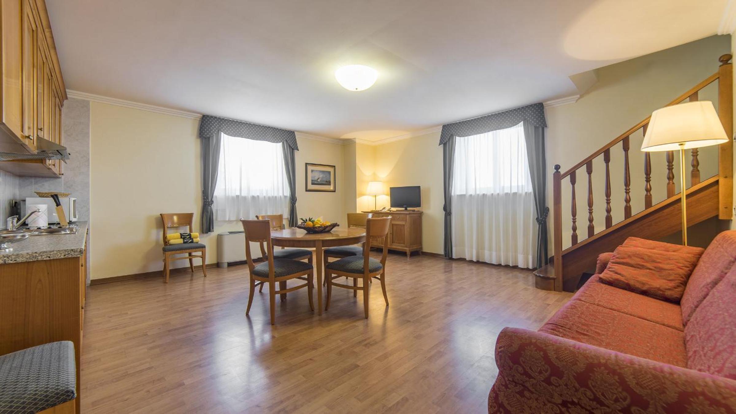 One-Bedroom Apartment photo 3