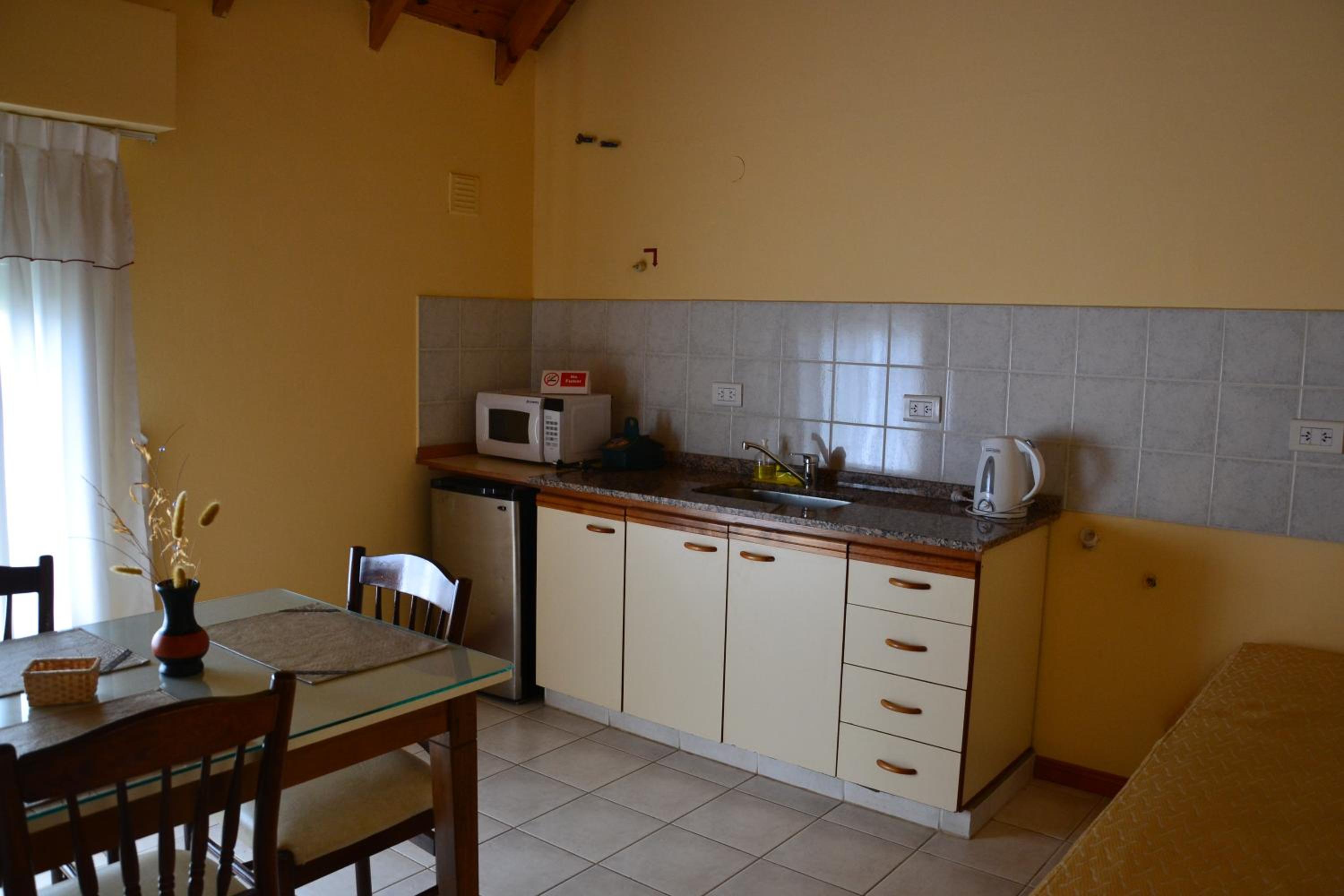 Apartment (4 Adults) photo 3