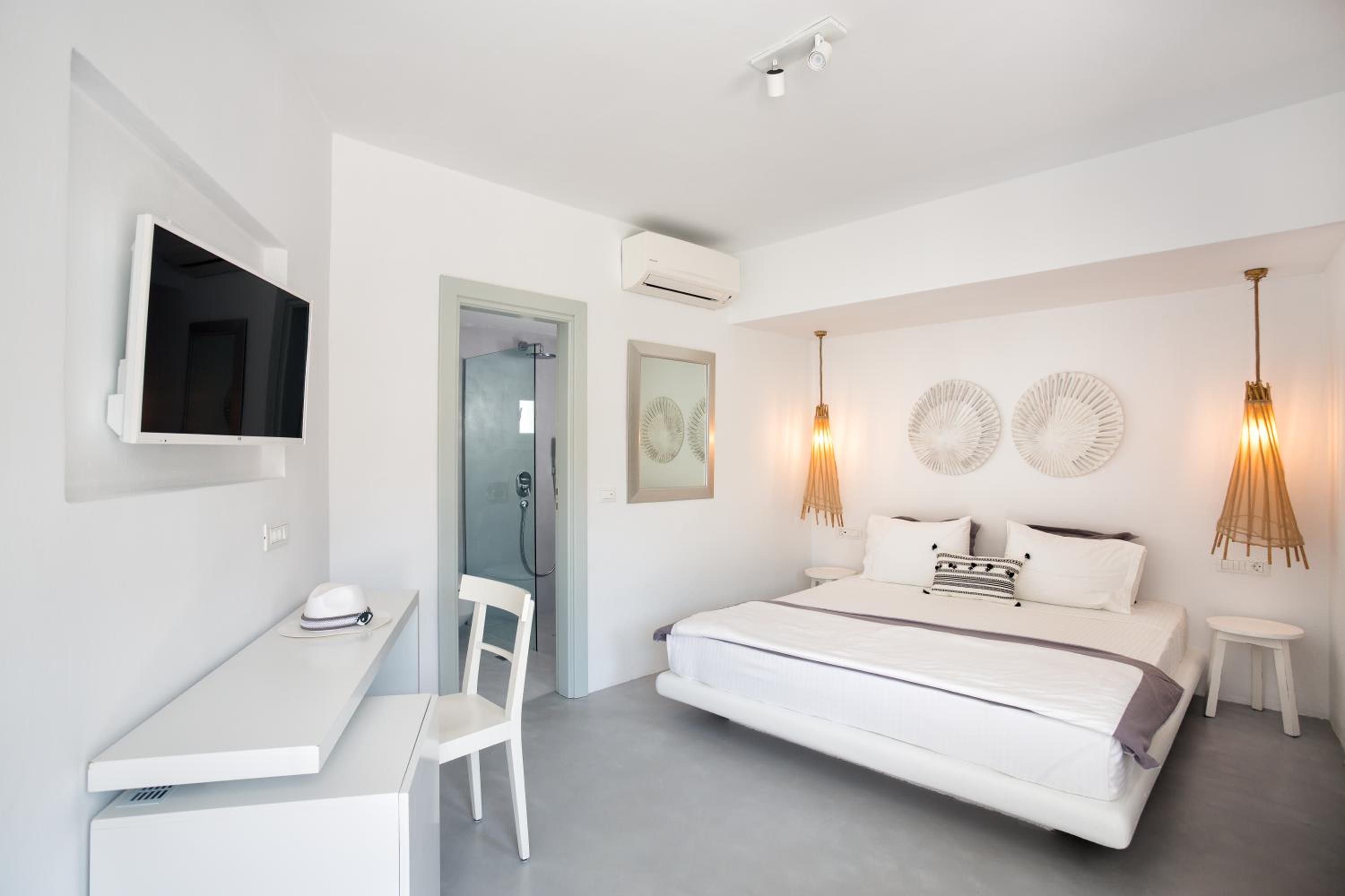 Erdgeschoss Doppelzimmer mit Meerblick und Terrasse