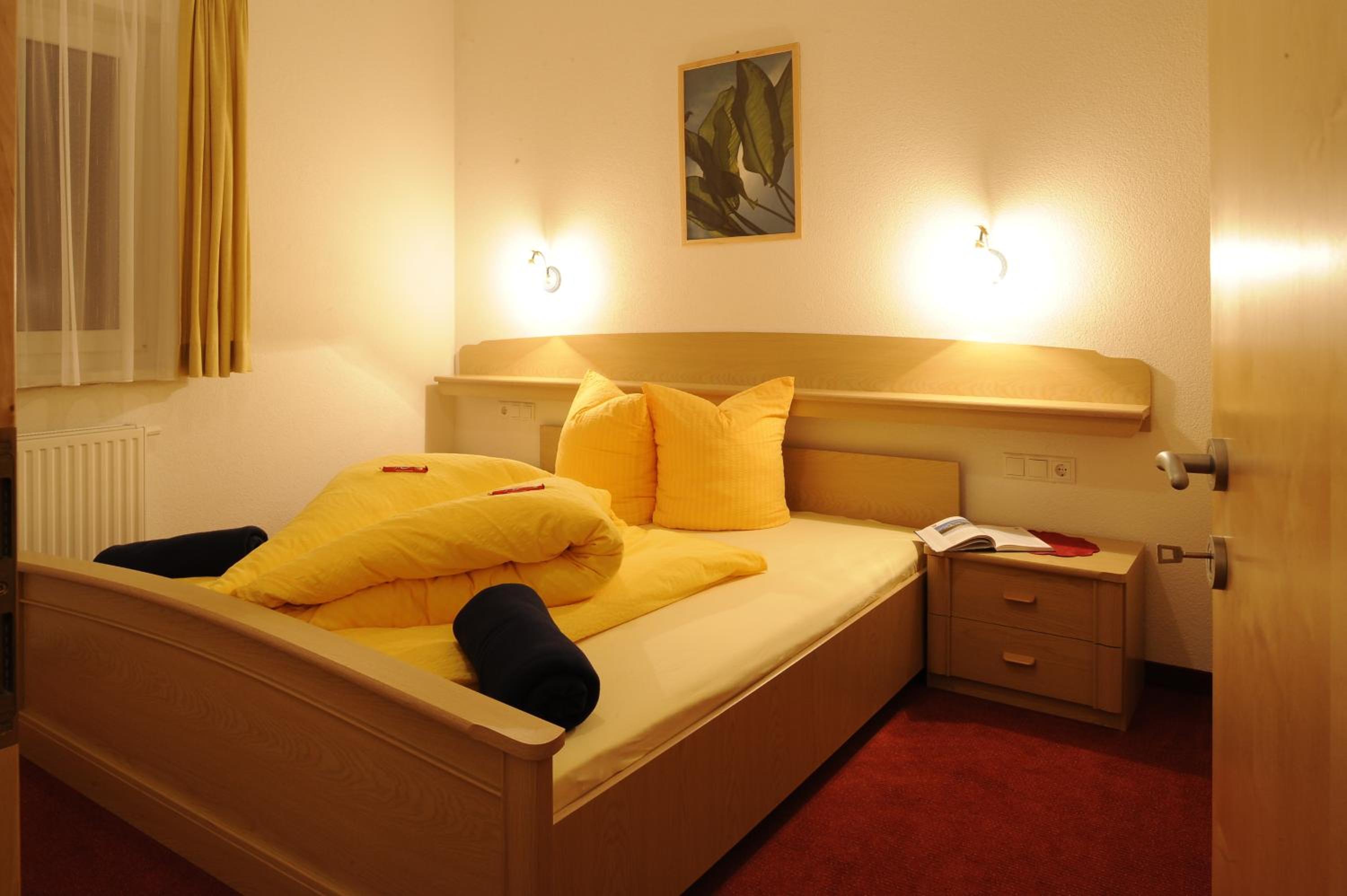 One-Bedroom Apartment with Balcony photo 1