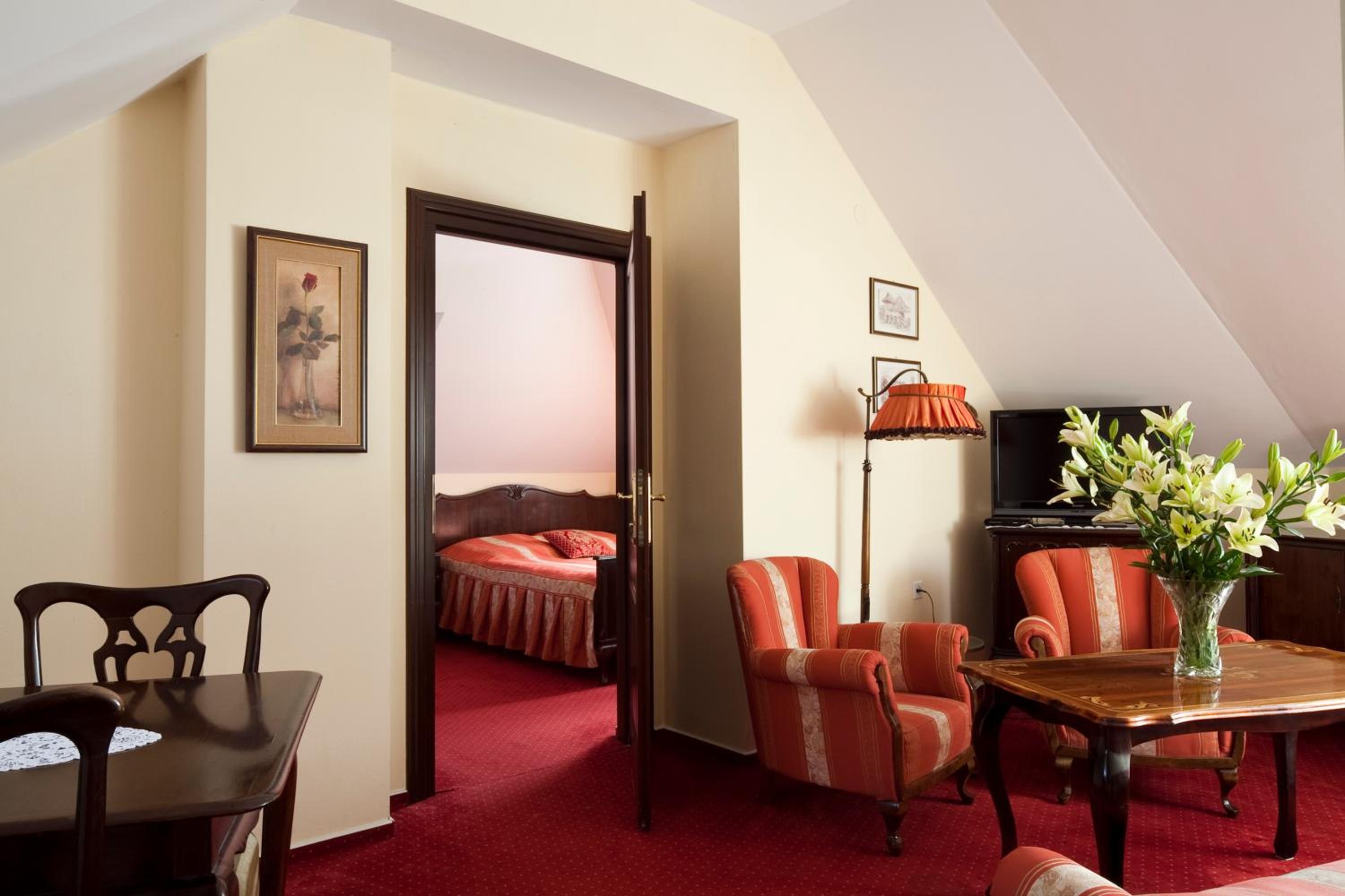 One-Bedroom Apartment (2 Adults) photo 1