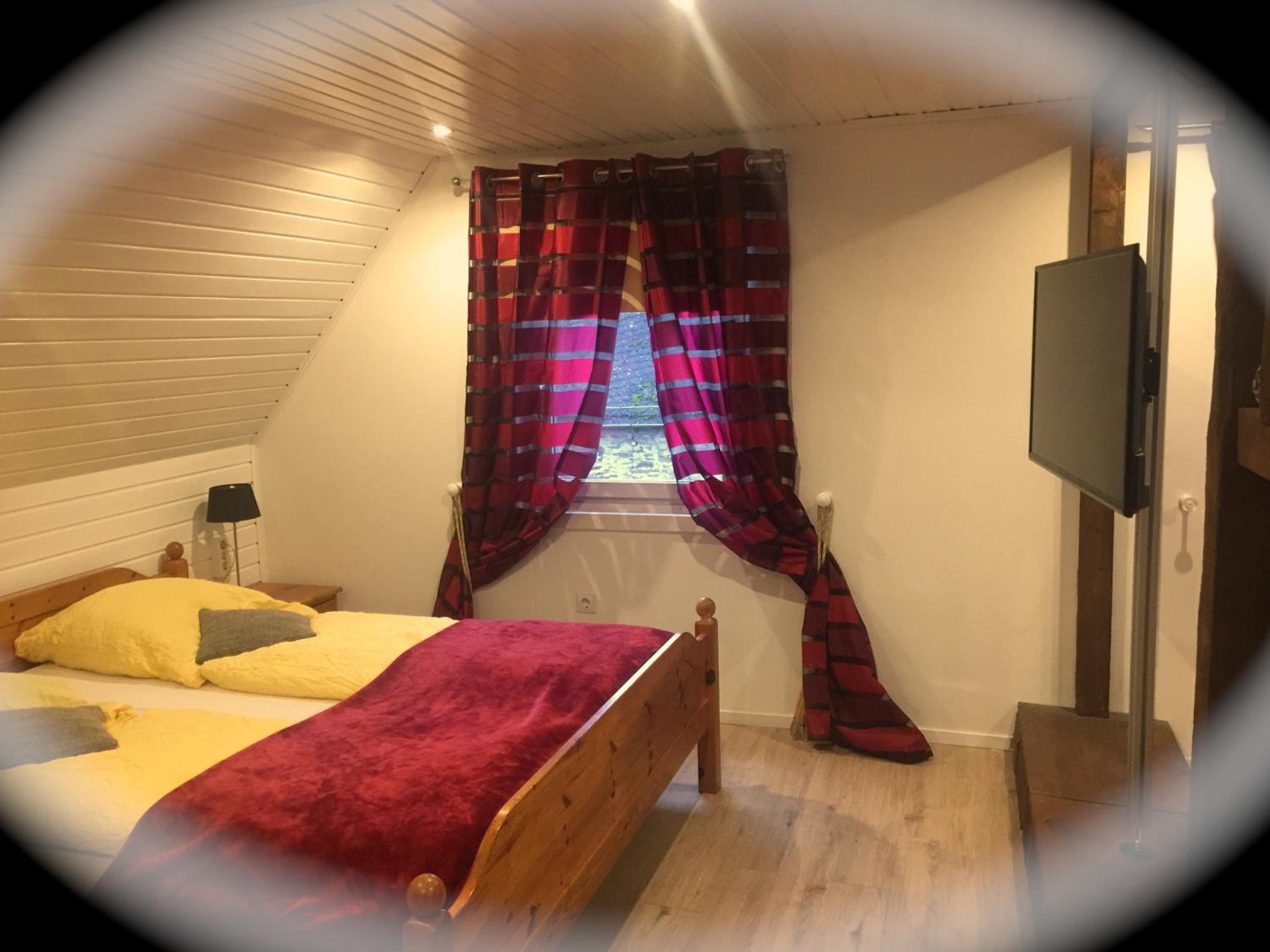 Deluxe Family Suite photo 2