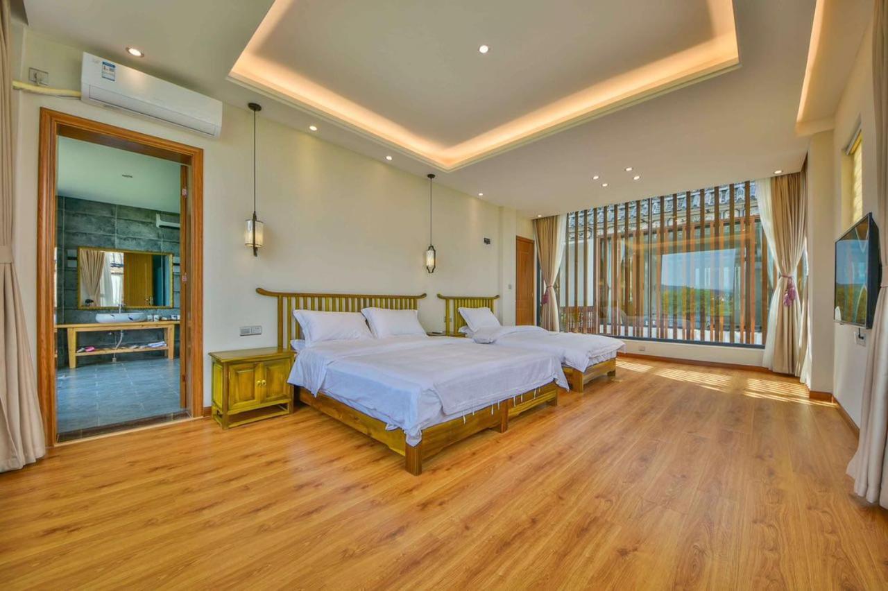 Family Room with Terrace
