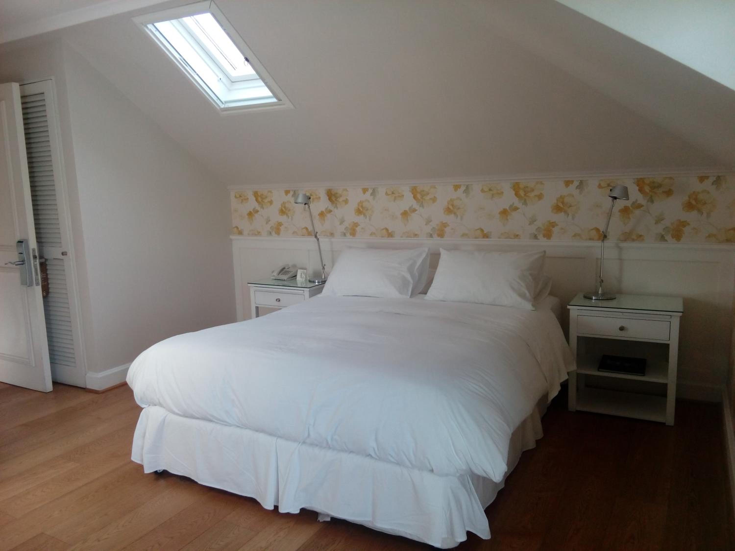 Standard Double Room photo 2