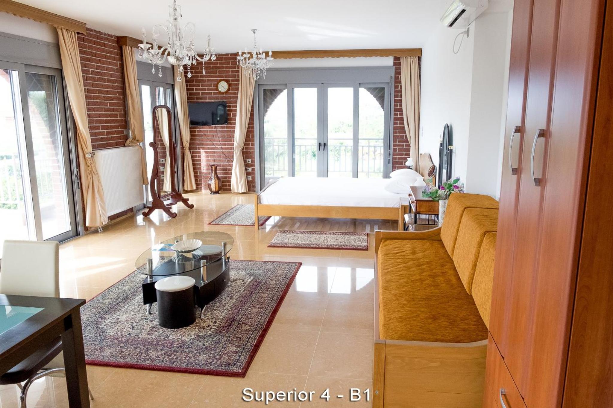 Superior Suite with Pool View (2 Adults + 2 Children)  photo 3