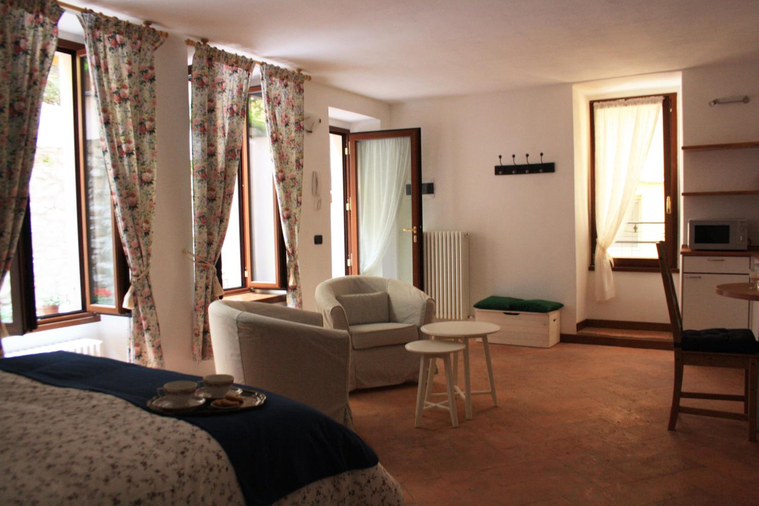 Studio Apartment