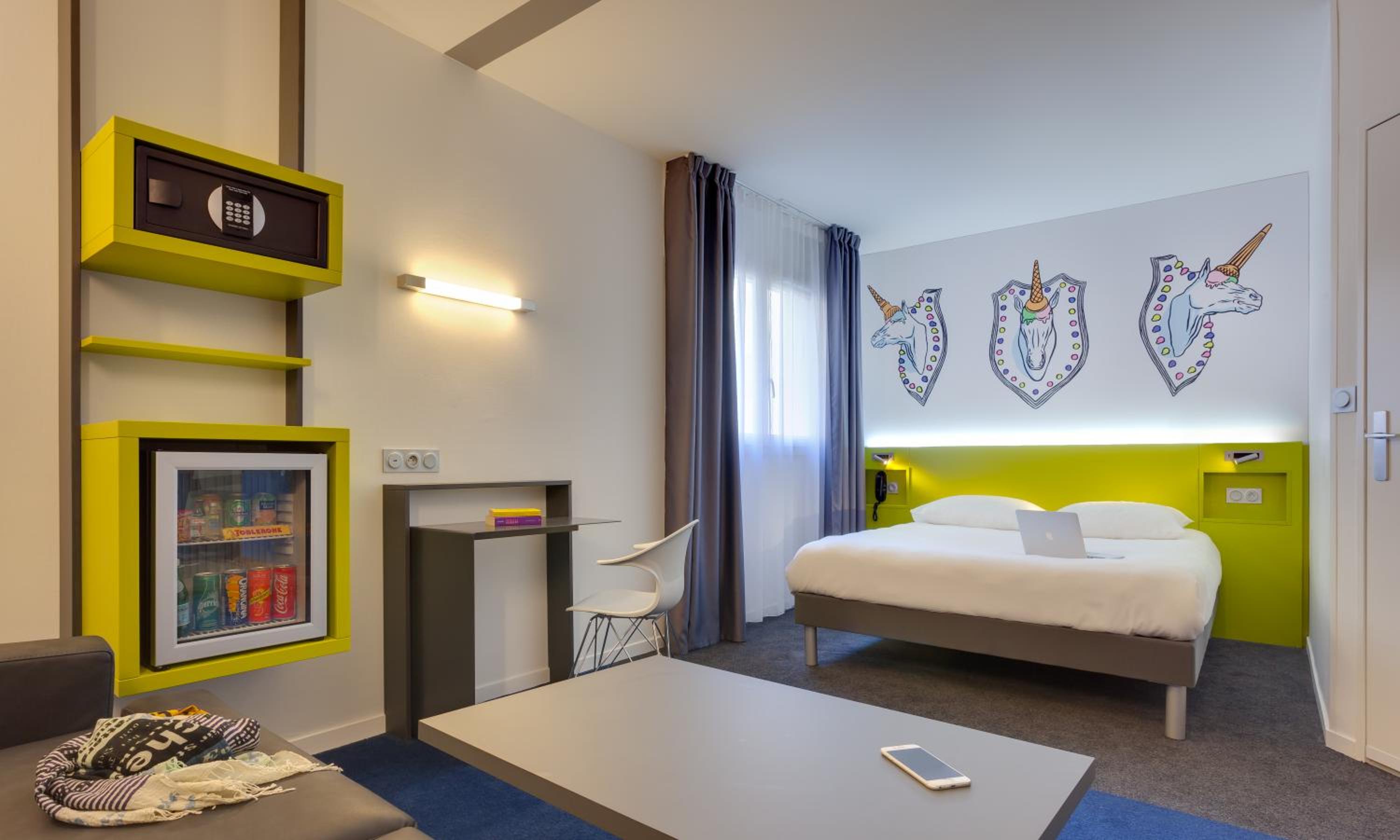 Standard Family Suite with Sofa Bed photo 1
