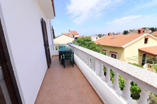 One-Bedroom Apartment with Sea View photo 2