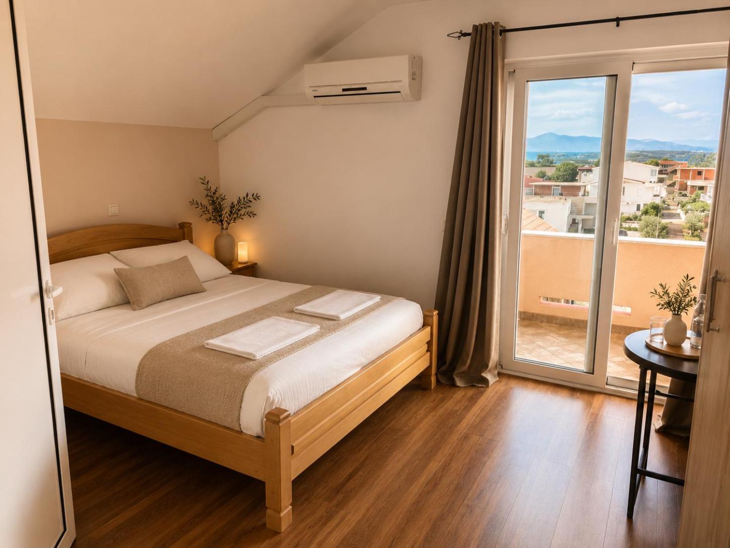 Deluxe Double Room photo 3