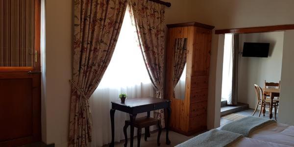 Twin/Double Room - Photo 2