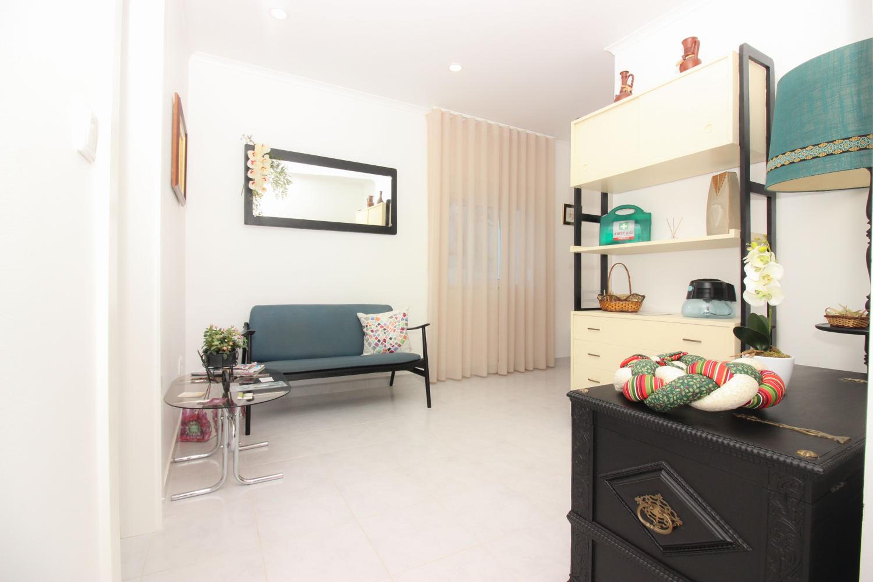 Double Room with Private Bathroom - Photo 4
