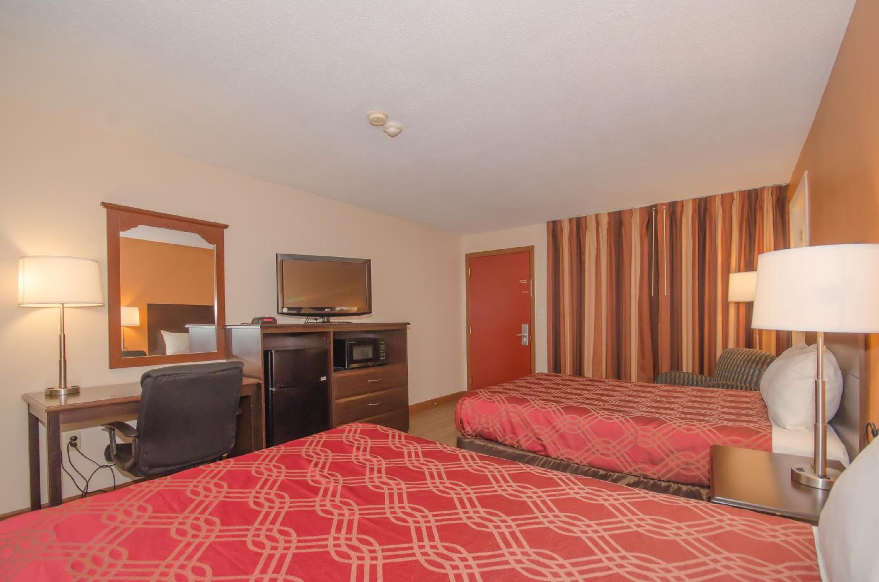 Double Room - Smoking - Photo 1