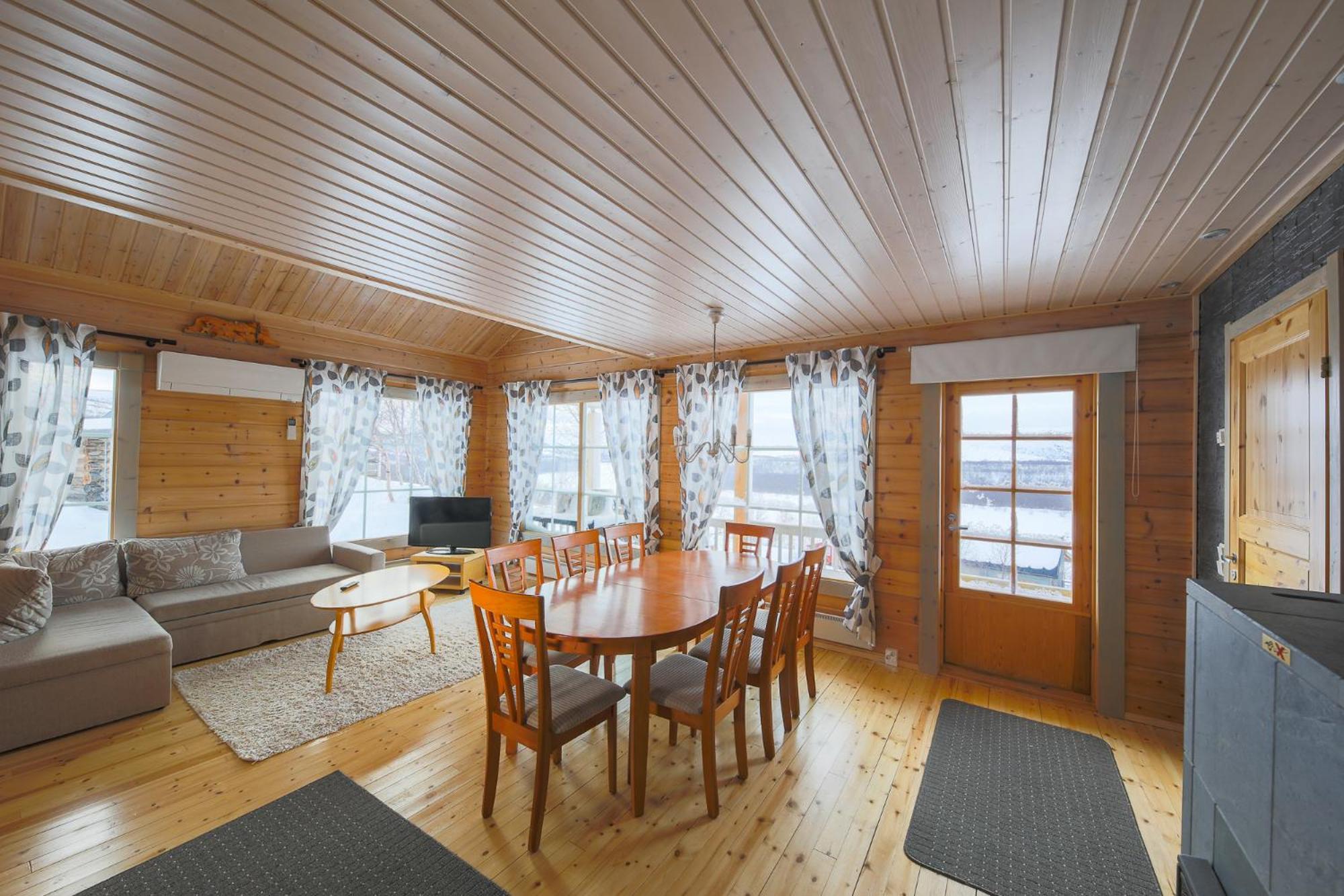 Superior Chalet - Photo 5