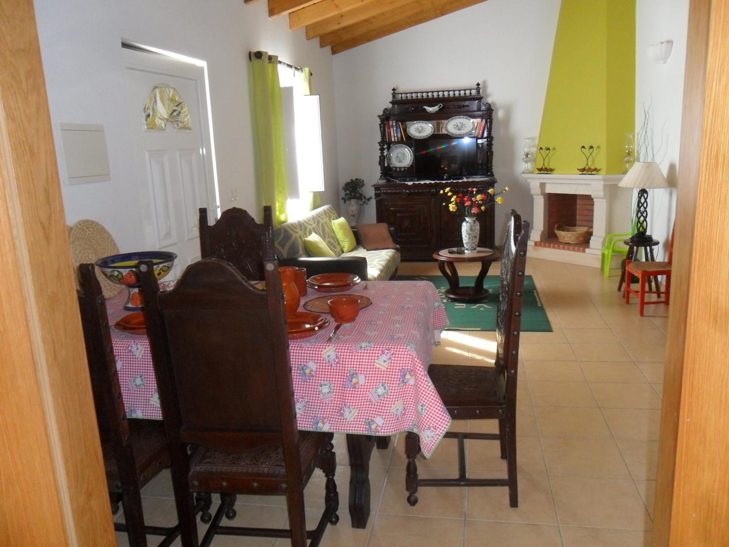 One-Bedroom Apartment - Photo 15