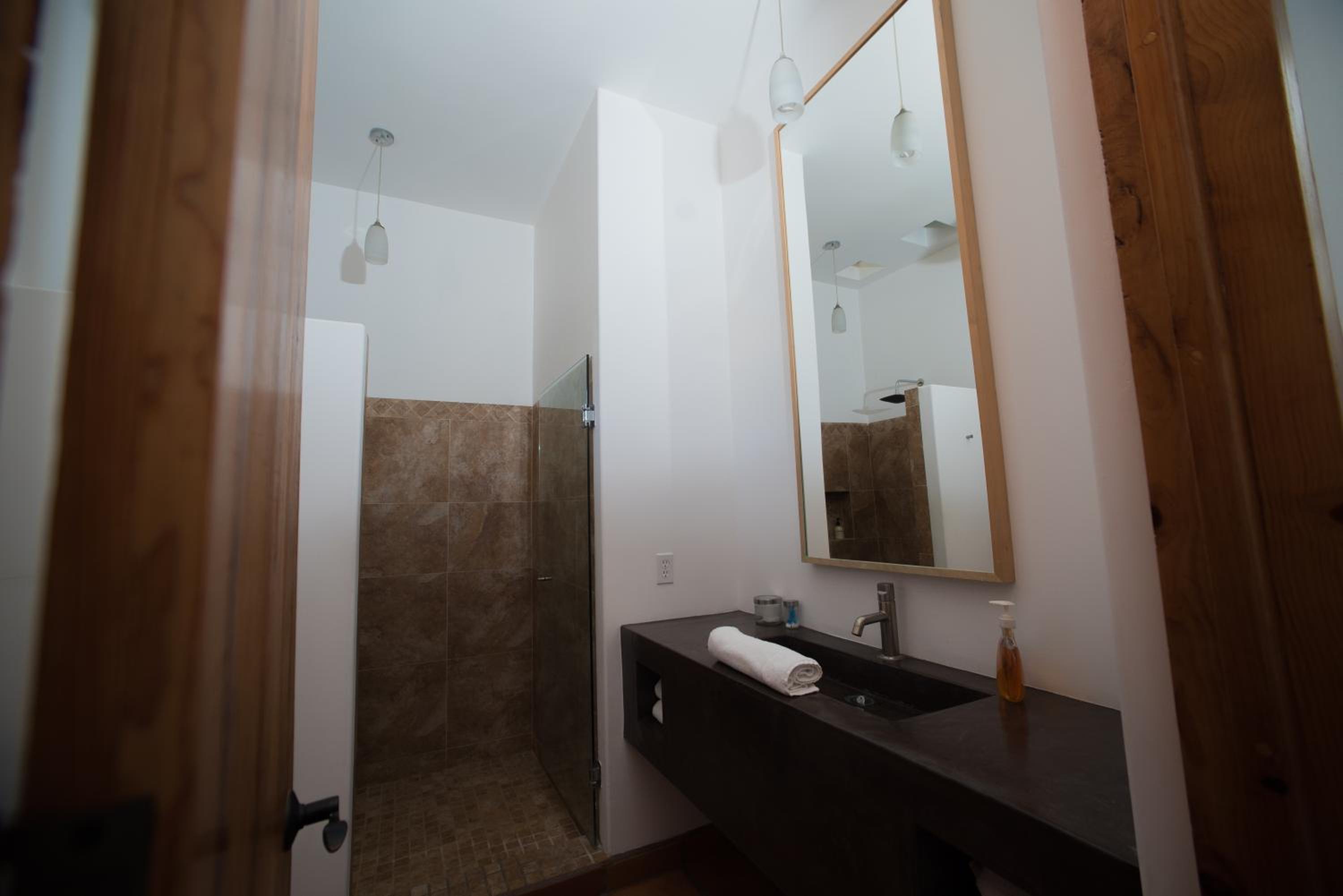 King Room with Balcony photo 2