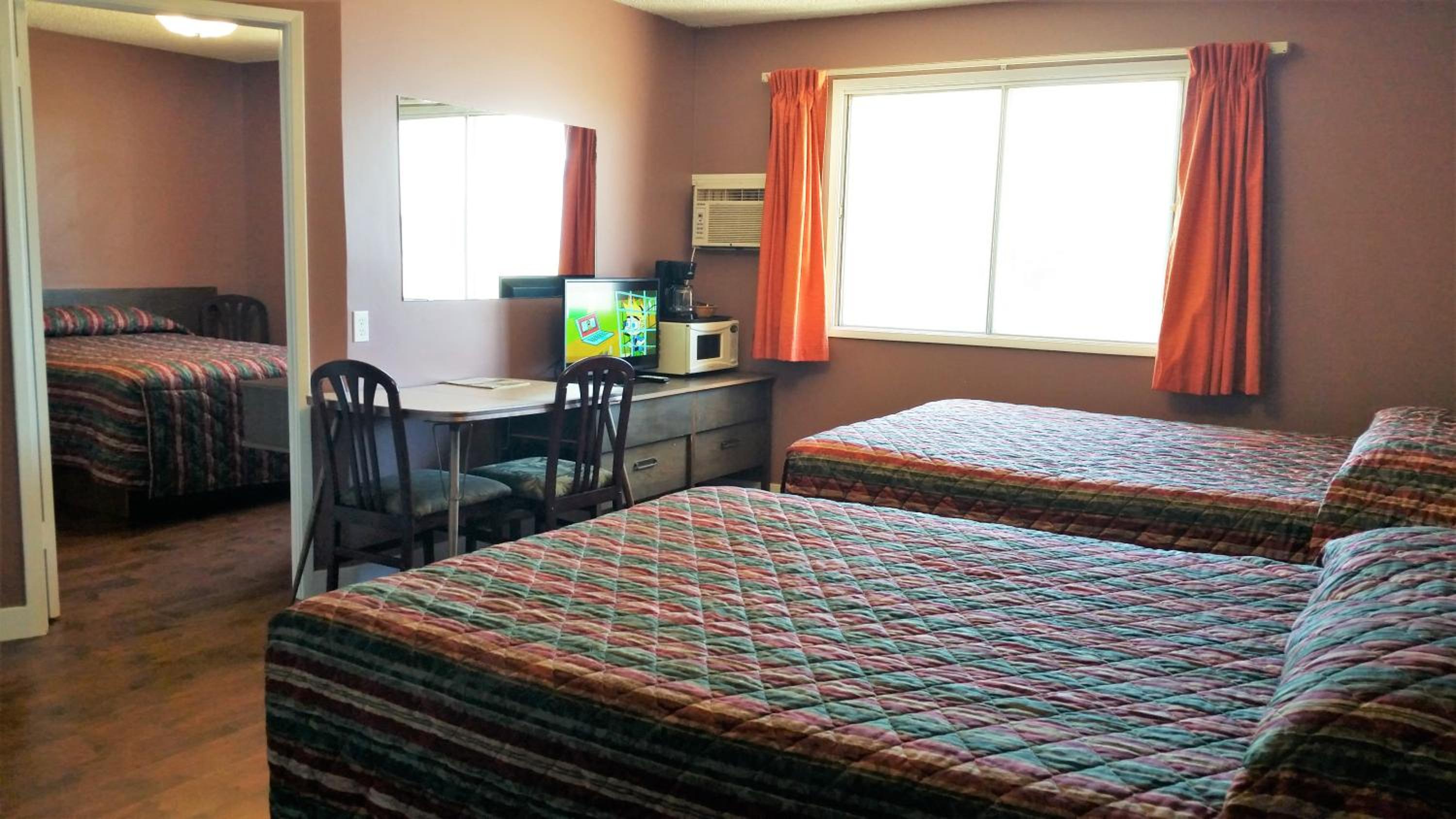 Deluxe Triple Room - Photo 3