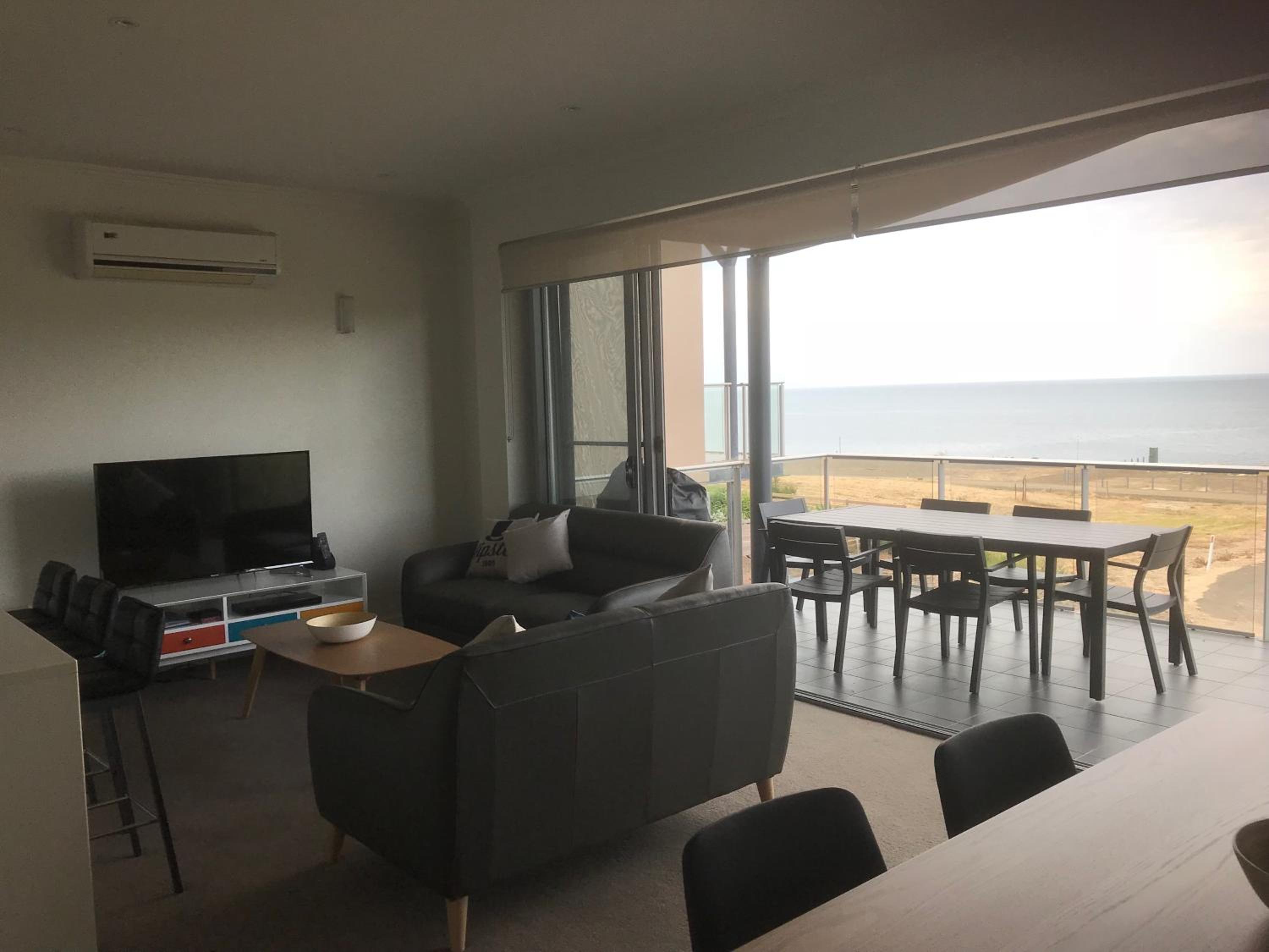 34 Howard Drive Apartment   photo 1