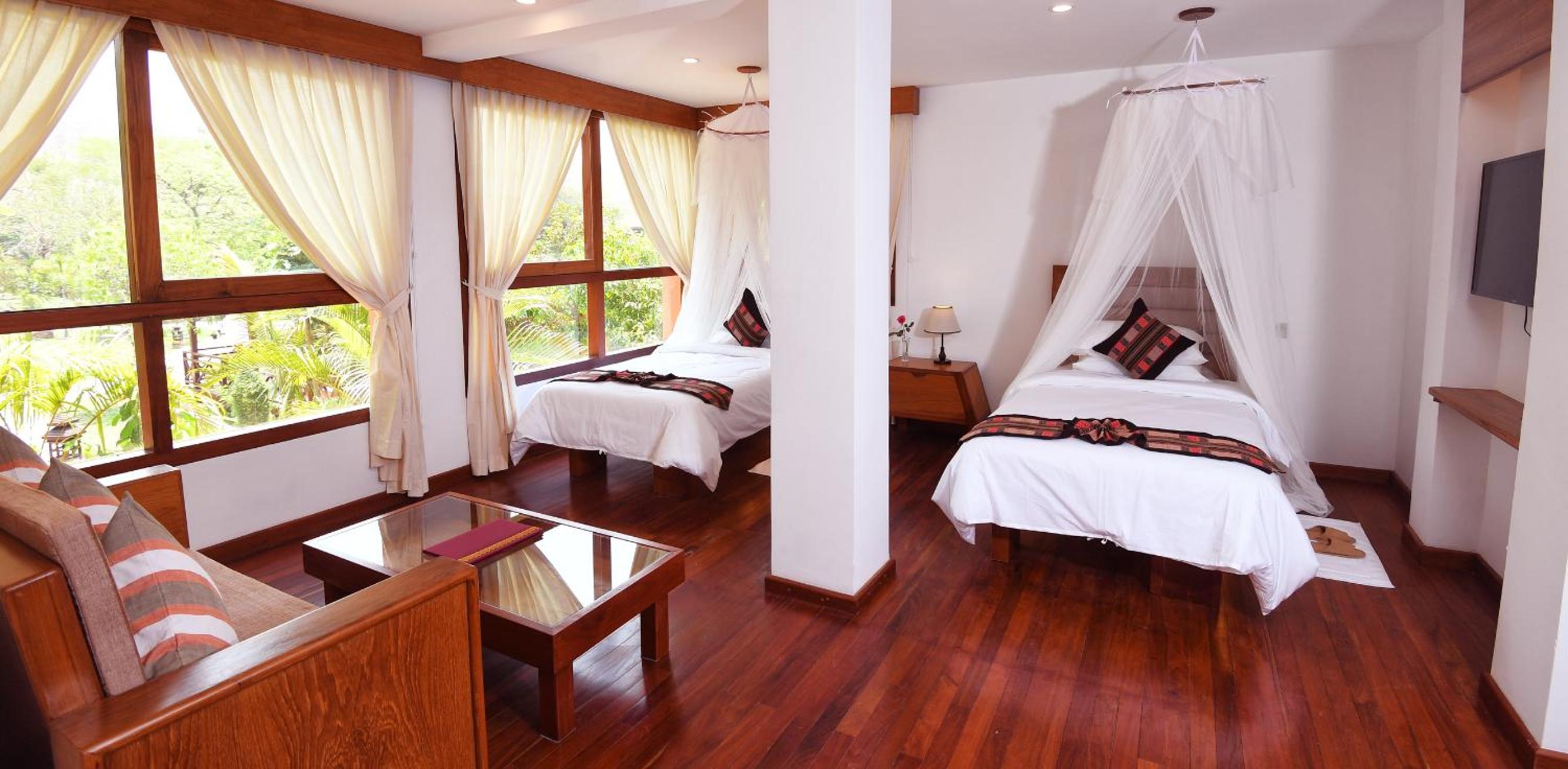 Deluxe Double or Twin Room photo 1