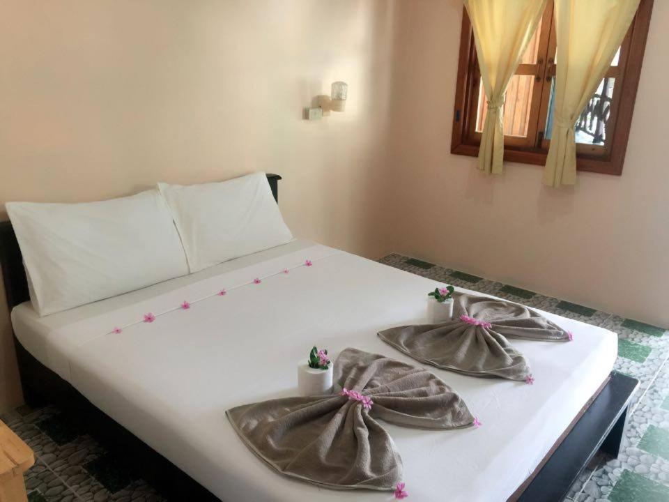 Standard Double Room with Air-conditioning - Photo 1