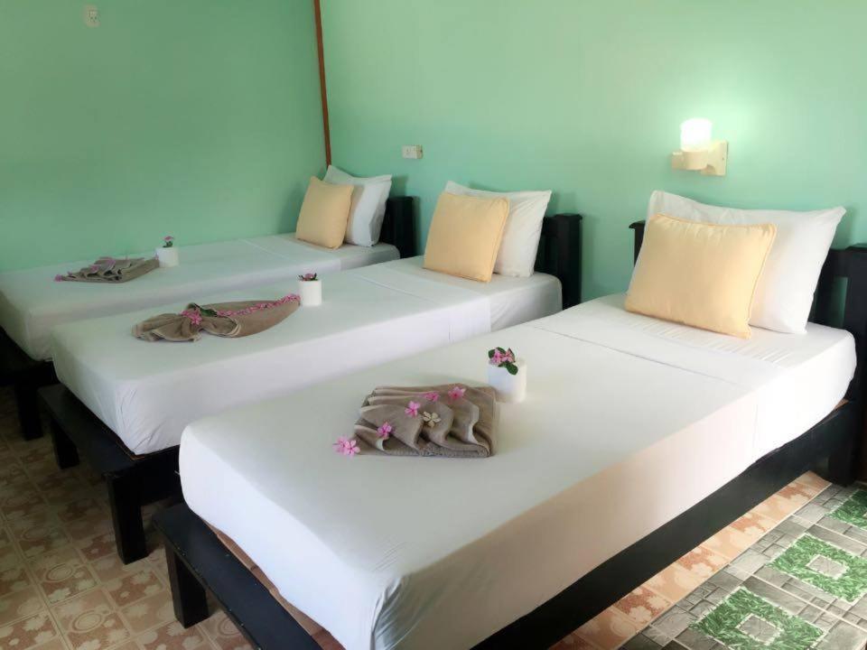 Standard Triple Room - Photo 1