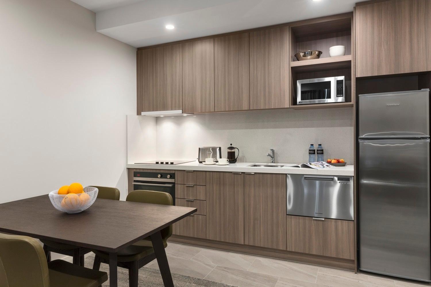 One-Bedroom Apartment thumbnail 5