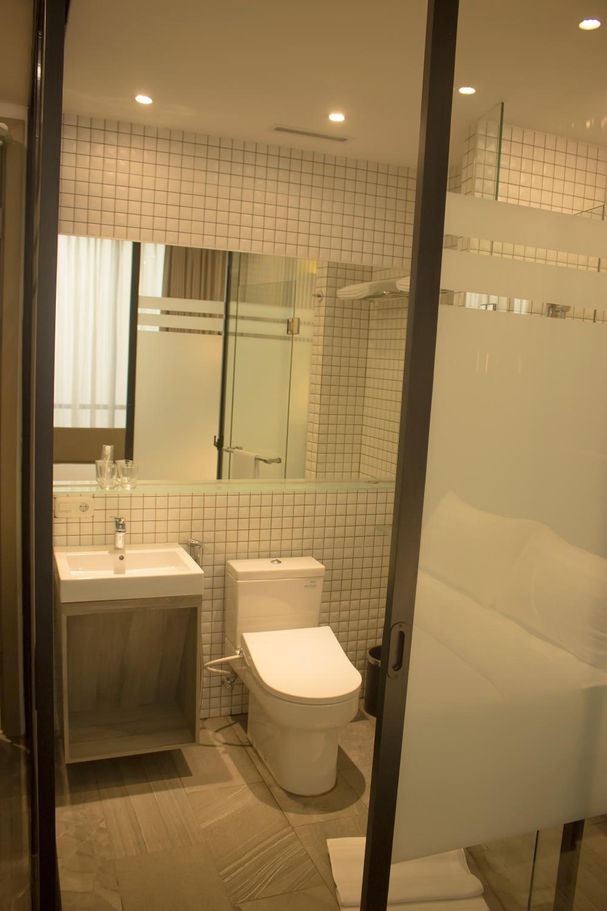 Deluxe Room - Photo 6