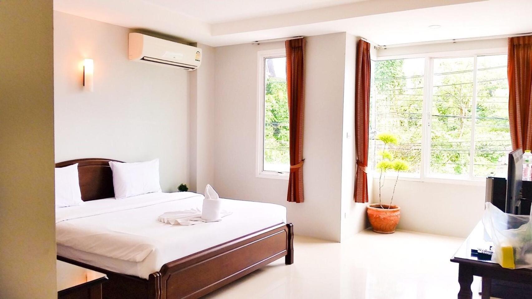 Deluxe Double Room photo 3