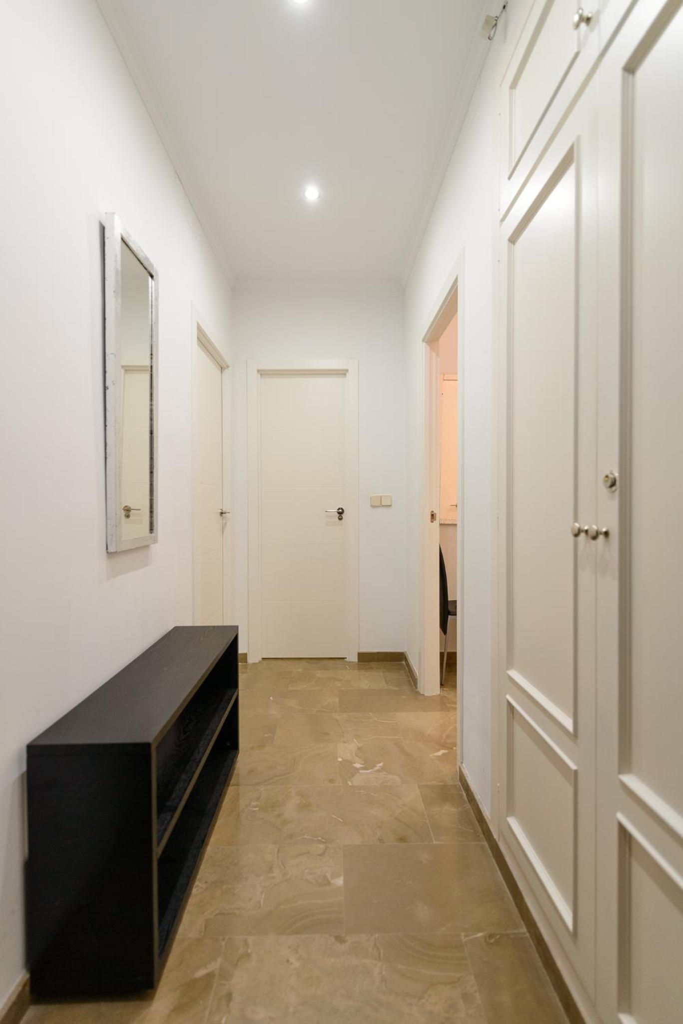 Apartment - Photo 12