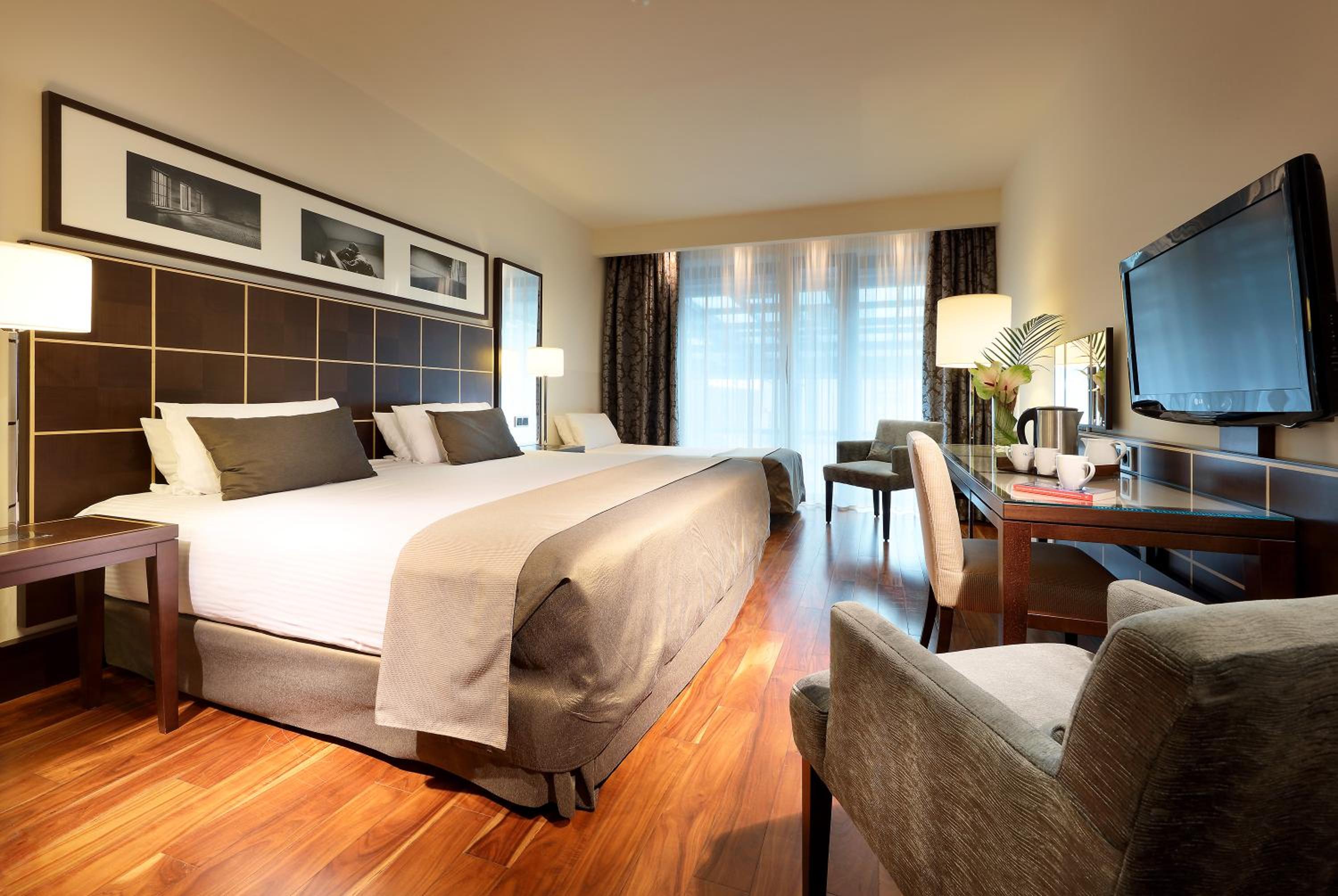 Double Room with Extra Bed