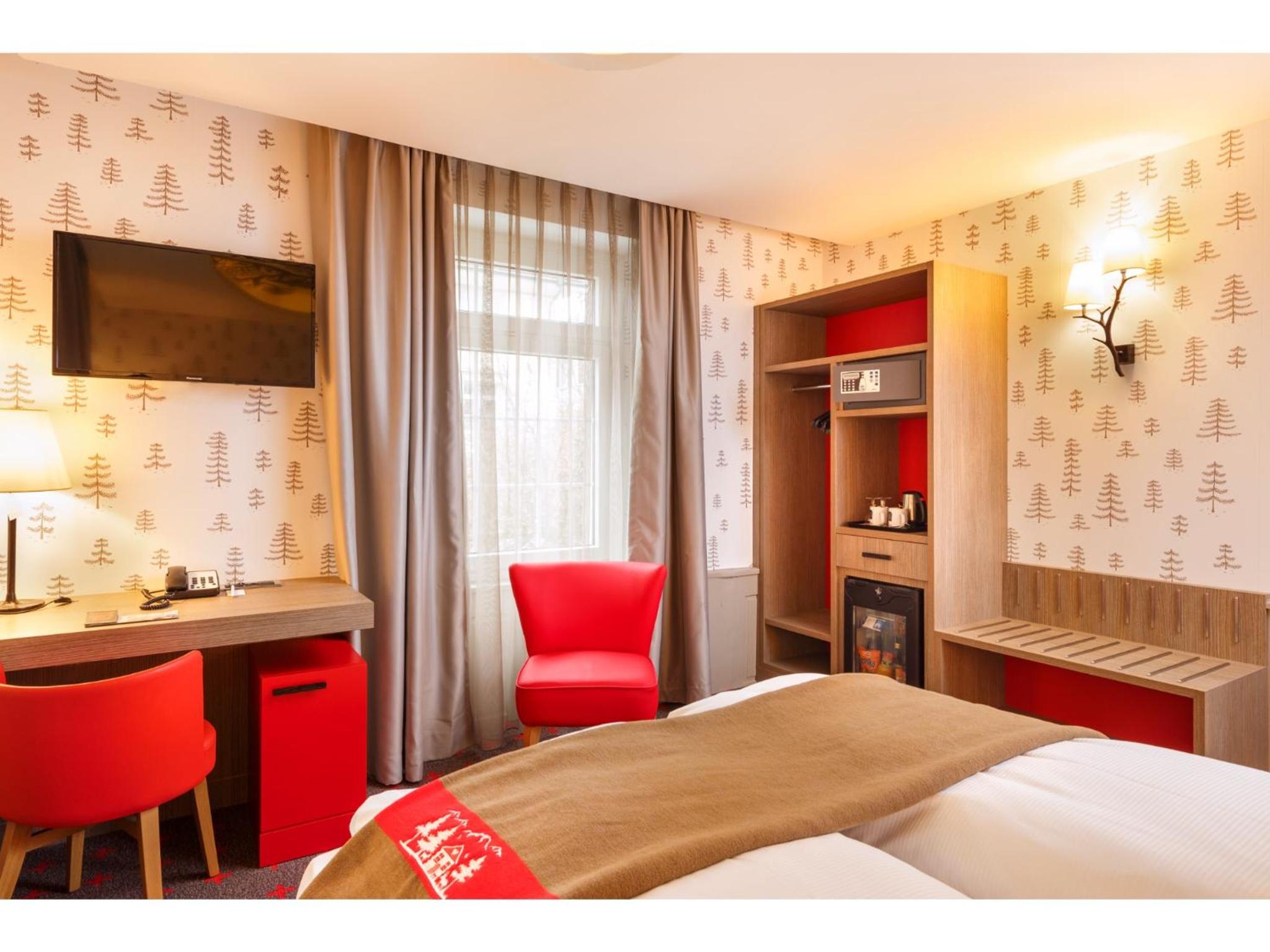 Business Double Room - Photo 7