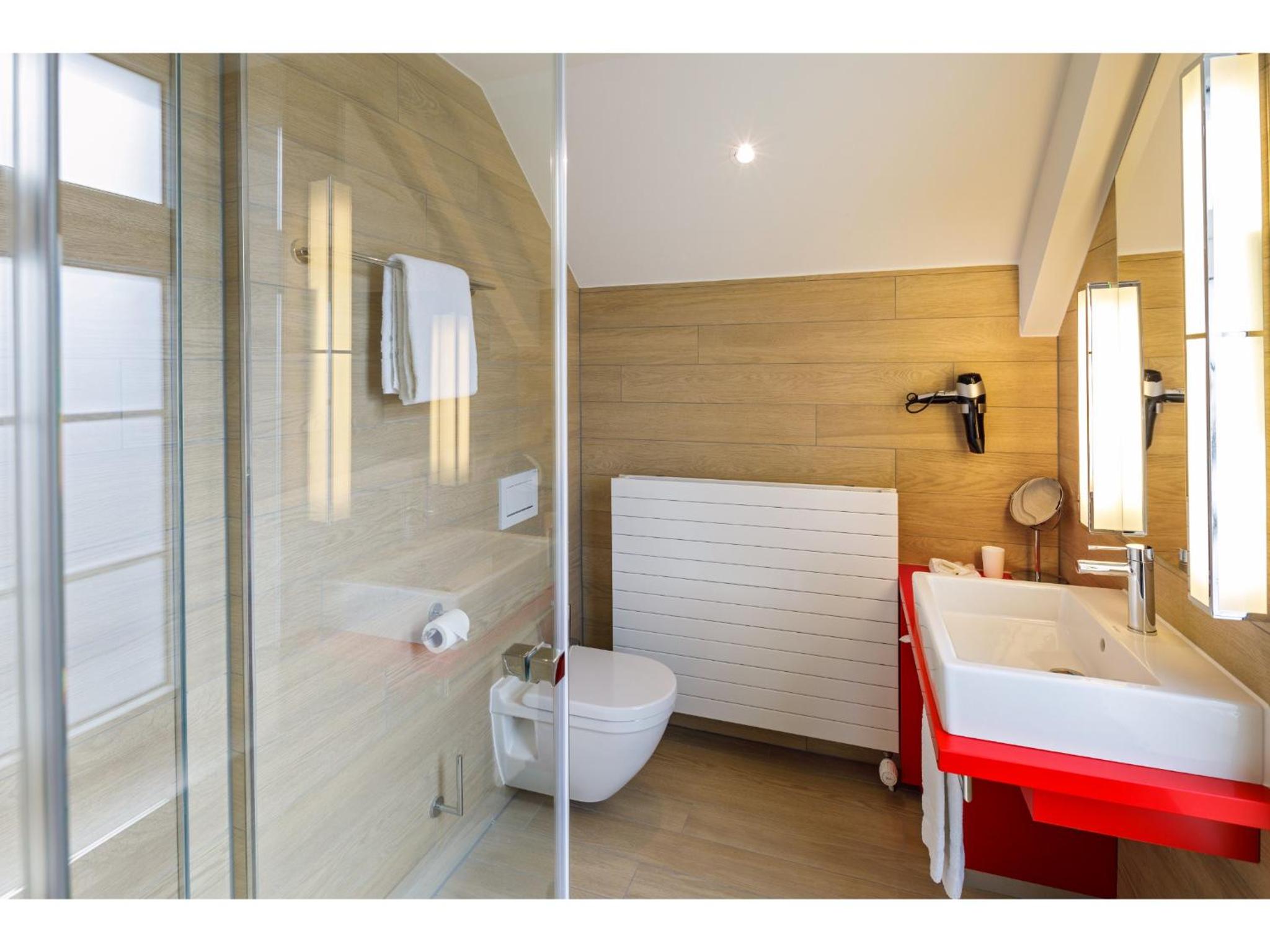 Business Double Room - Photo 4
