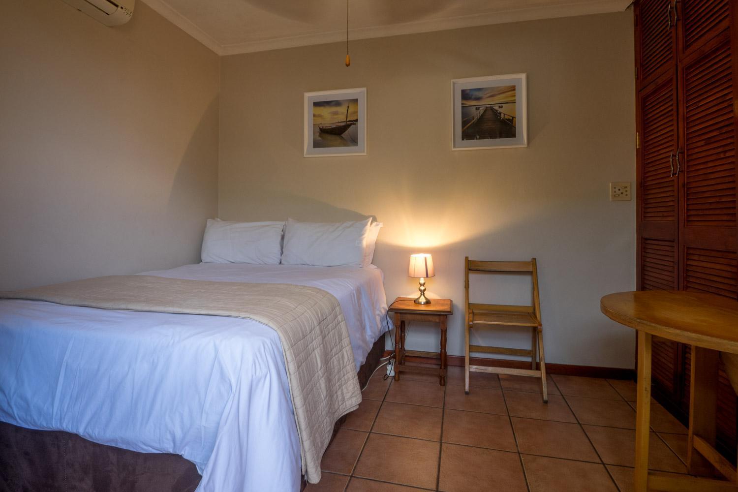 Budget Double Room - Photo 1