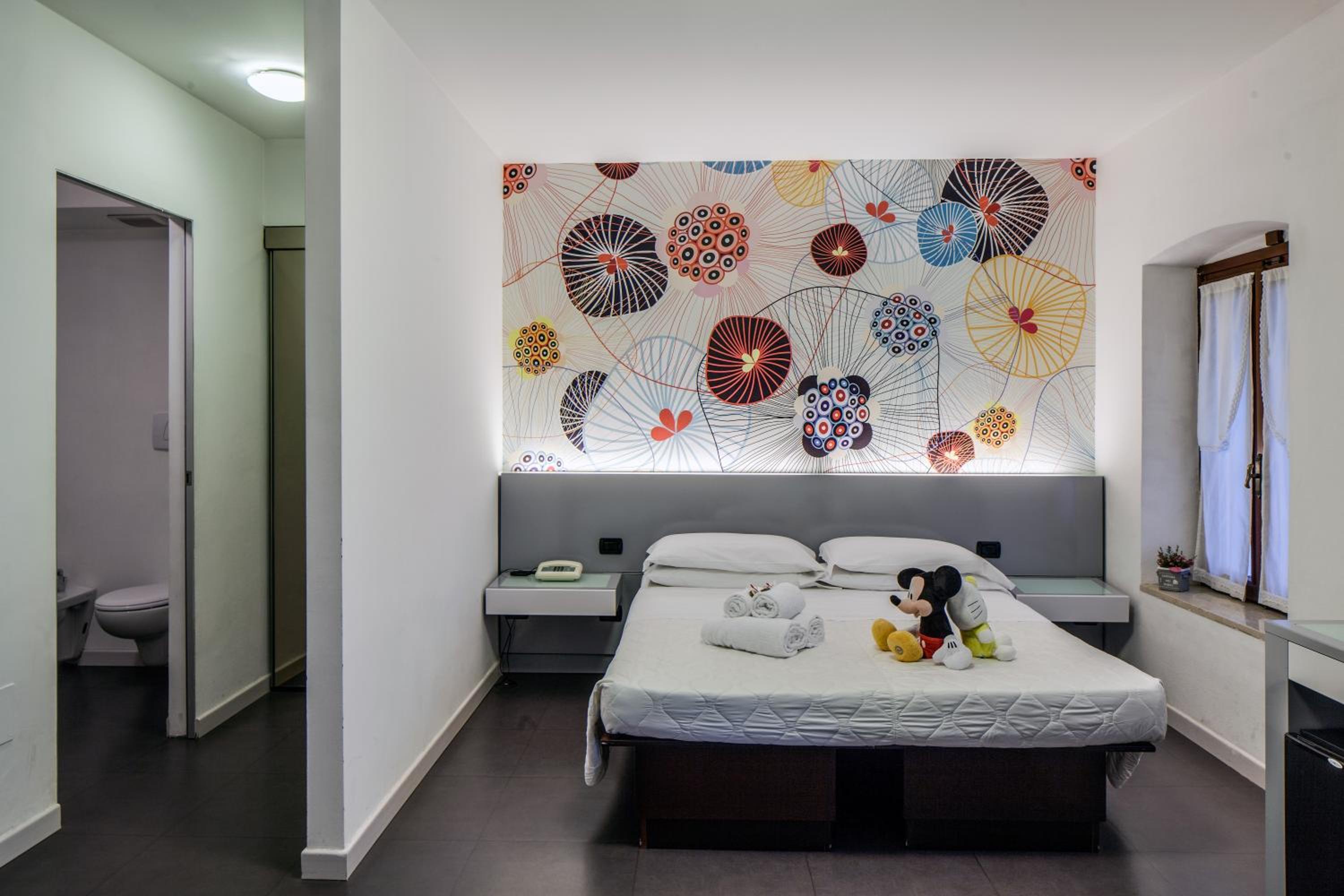 Quadruple Room - Photo 7