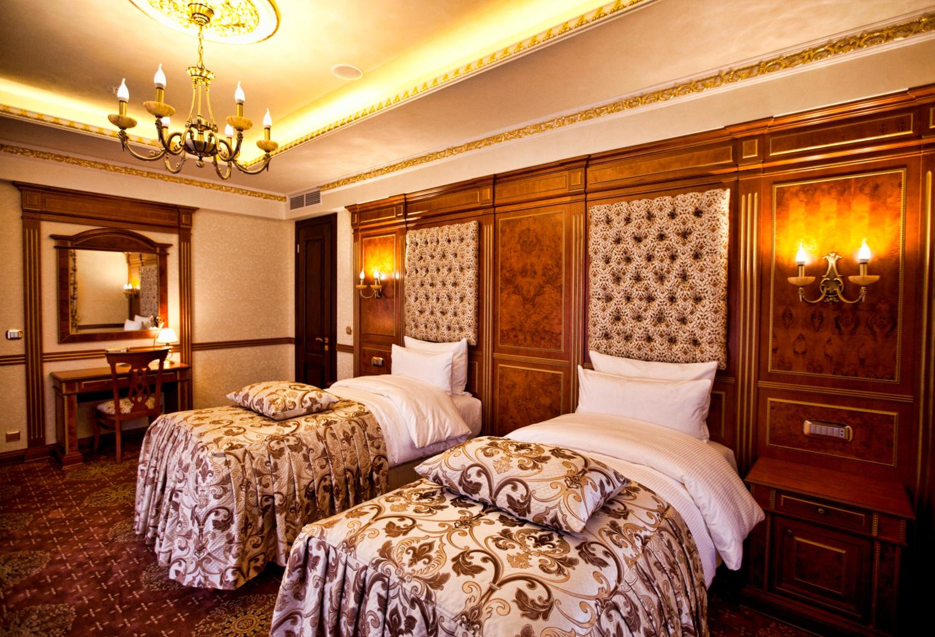 Junior Suite with Balcony