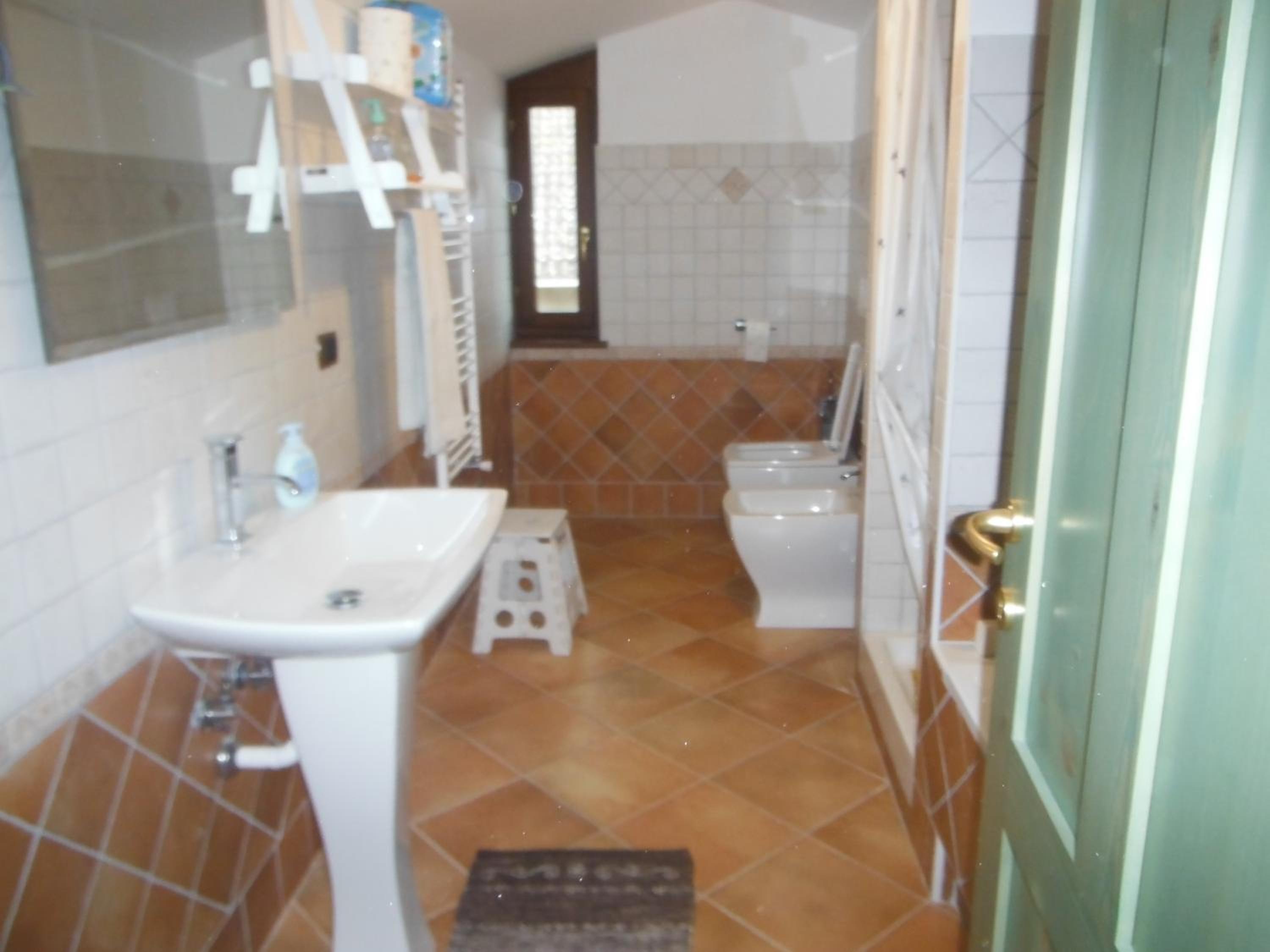 Two-Bedroom Apartment - Photo 13