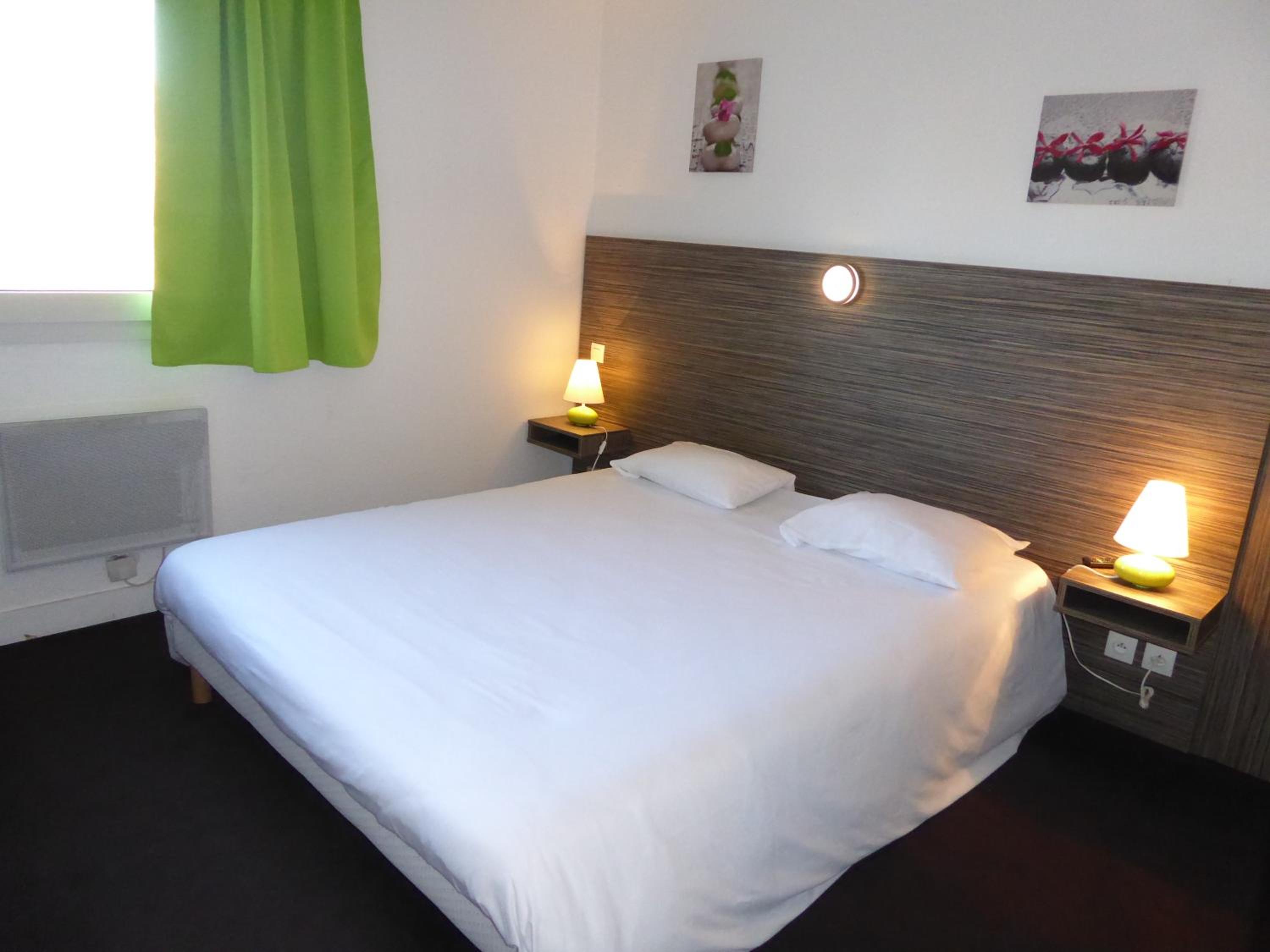 Standard Double Room - 39 ft²