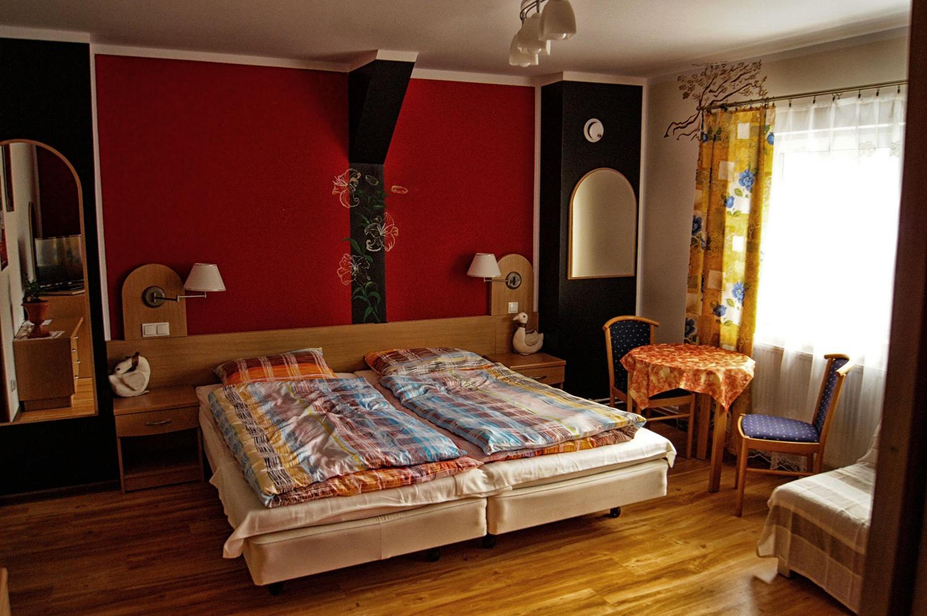 Classic Quadruple Room photo 2