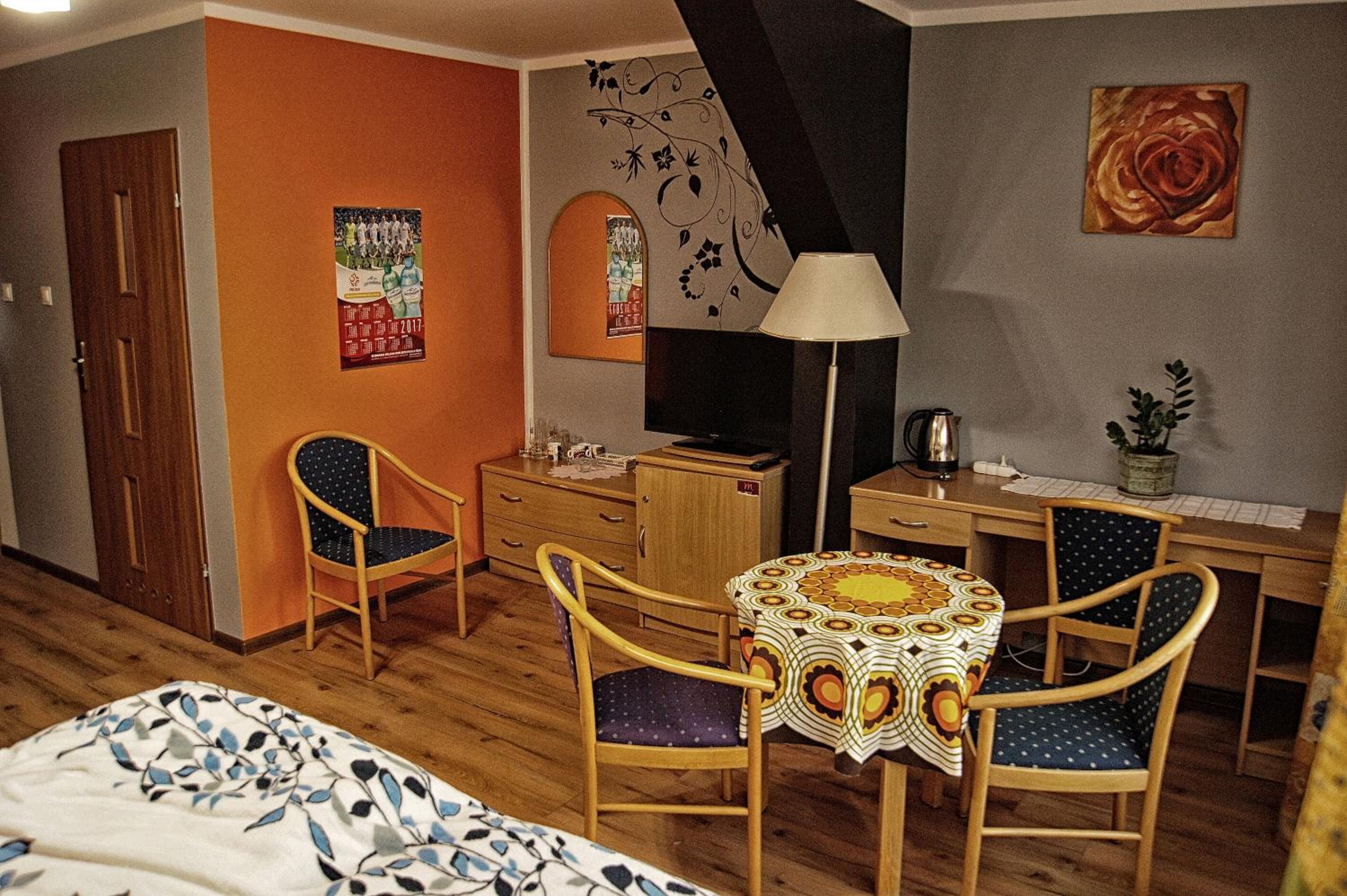 Deluxe Double Room with Extra Bed photo 2