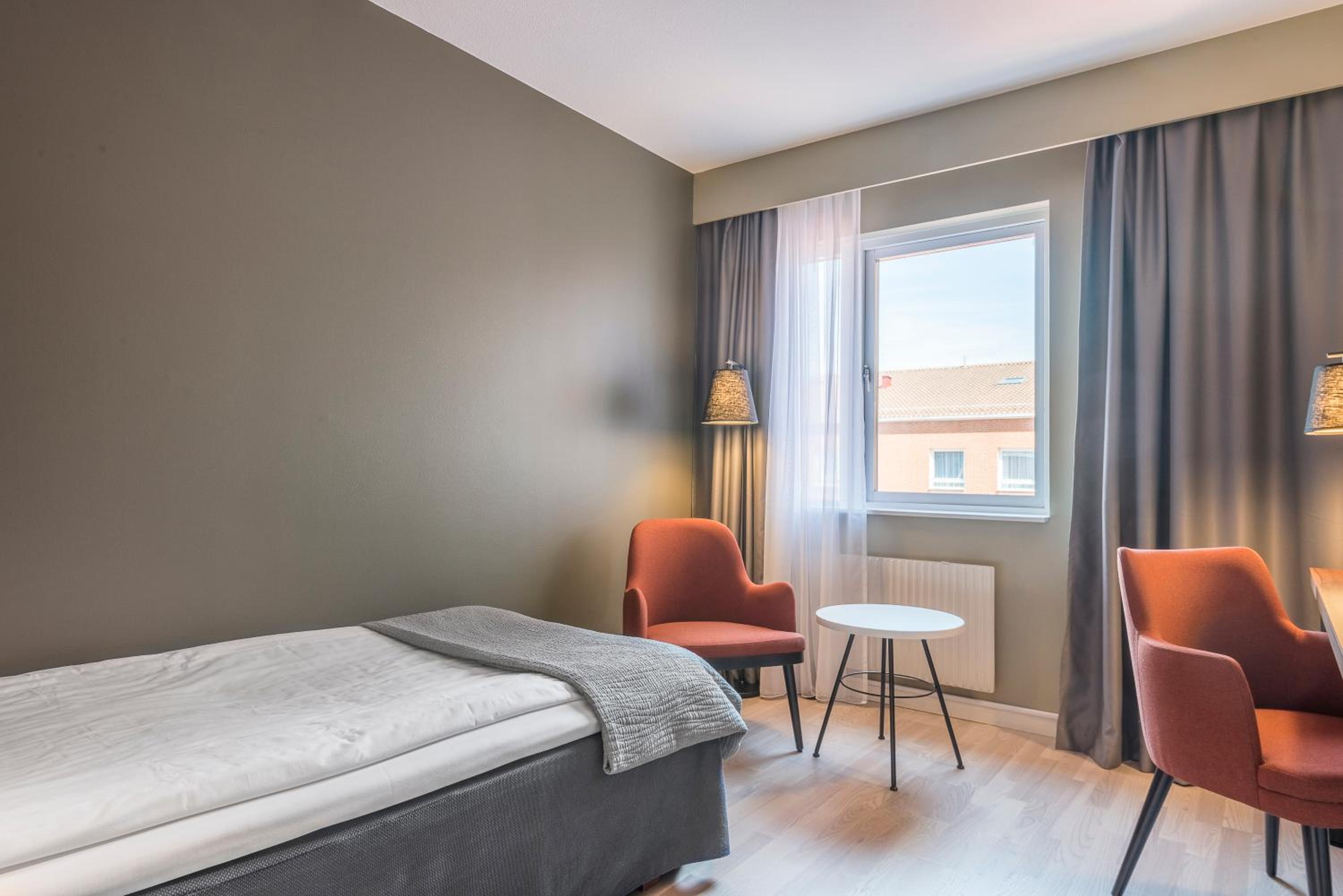 Classic Single Room